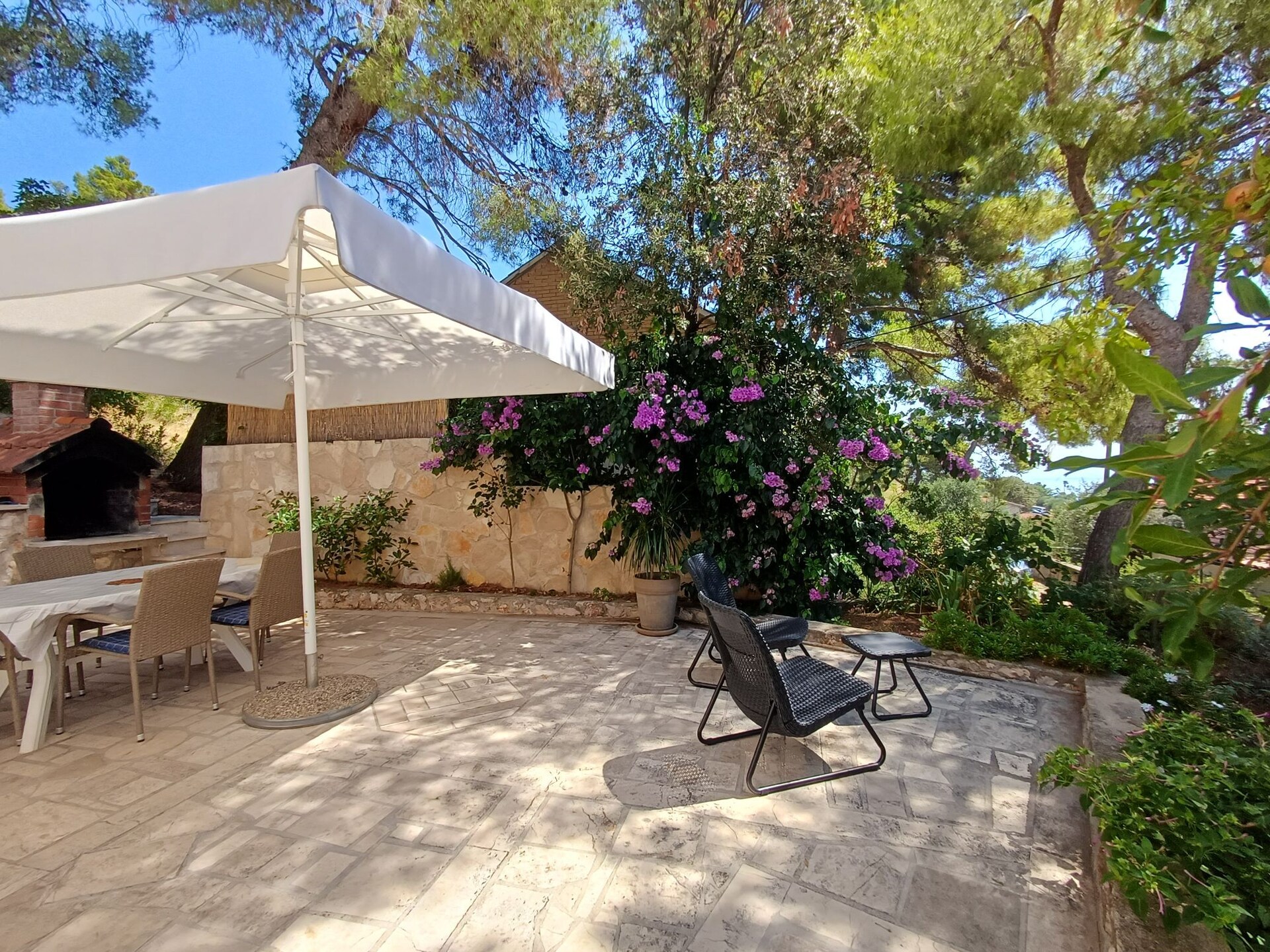Studio met zeezicht op 200 meter van het strand in Zavala, Hvar - foto 27