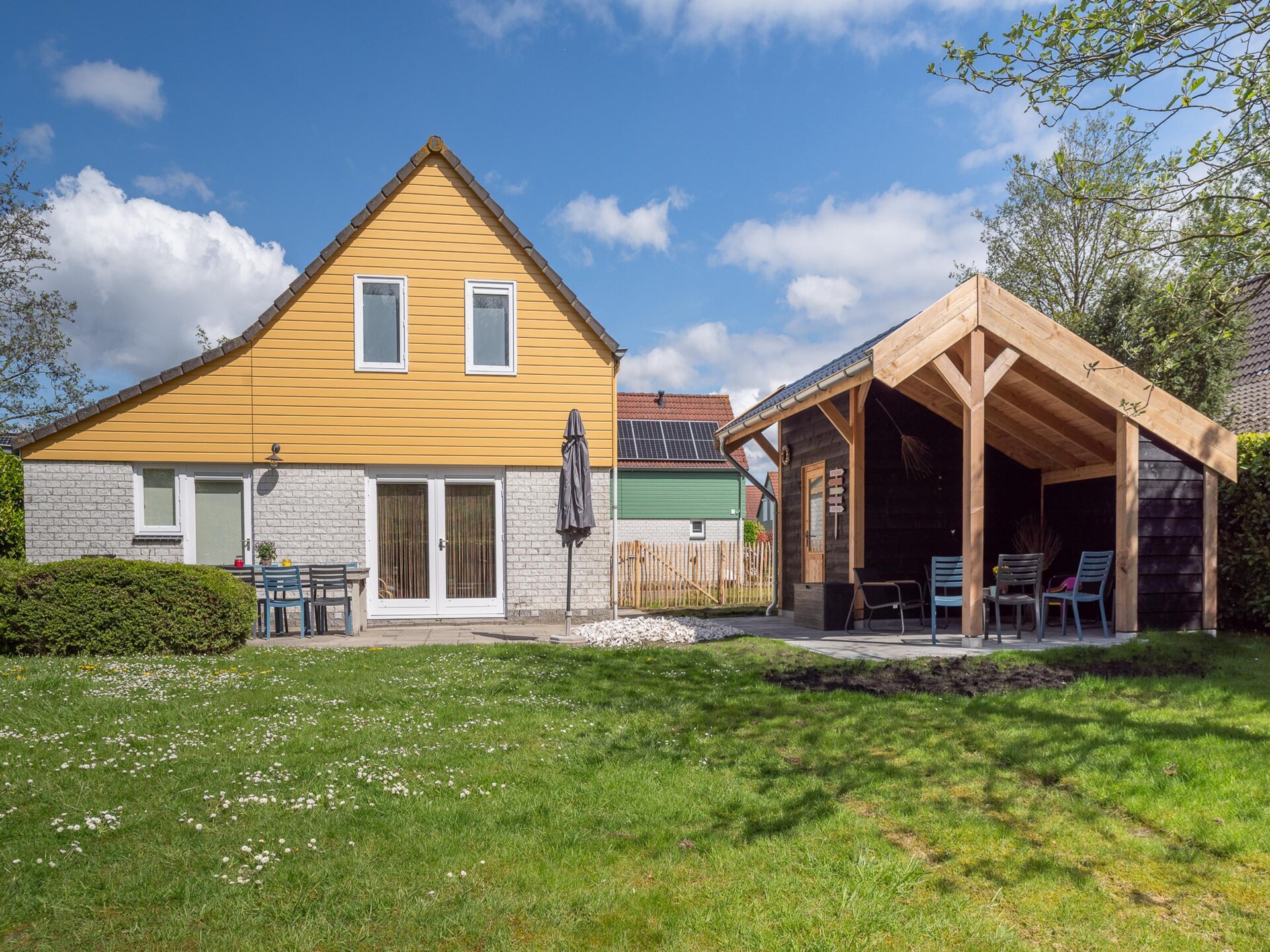 Halfvrijstaande villa met sauna op 300m van zee in Wemeldinge - foto 9