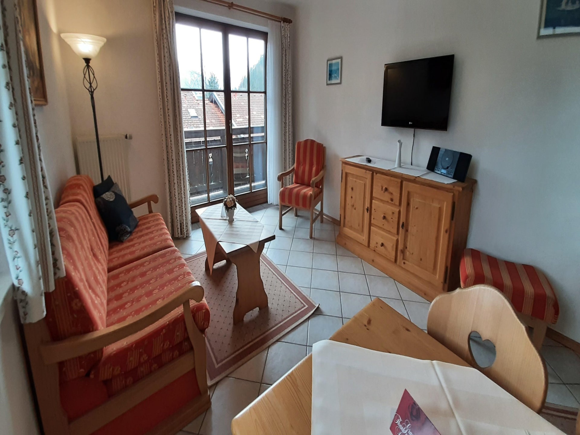 Op 350 m van de piste: Charmant appartement in Bayrischzell - foto 2