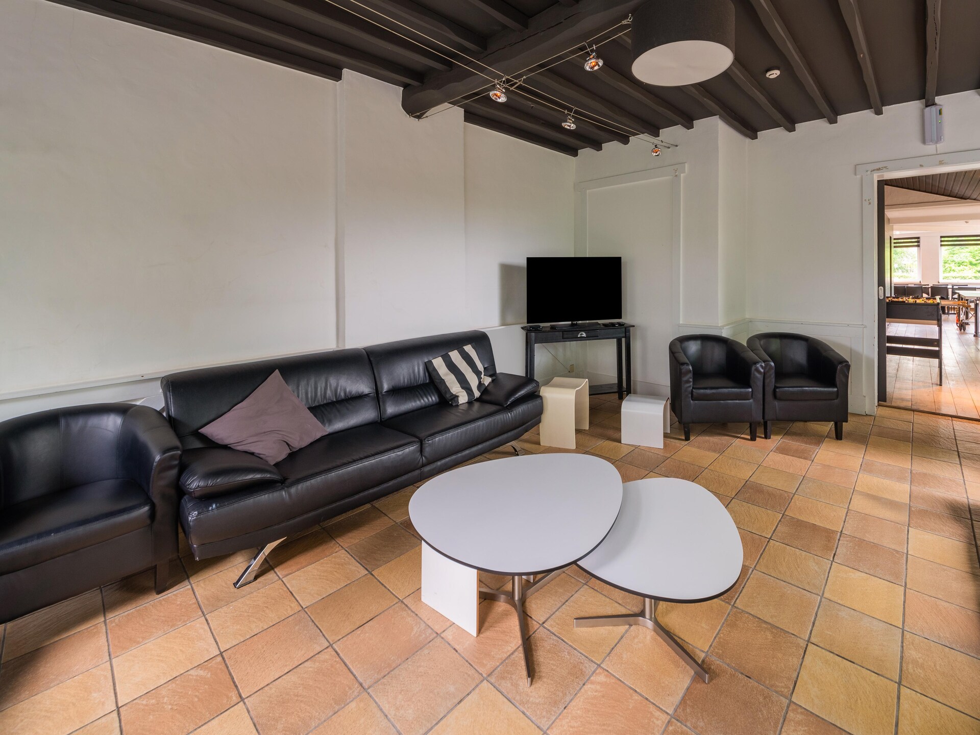 Op 1 km van het meer: 24-persoons vakantiehuis in Barvaux - foto 8