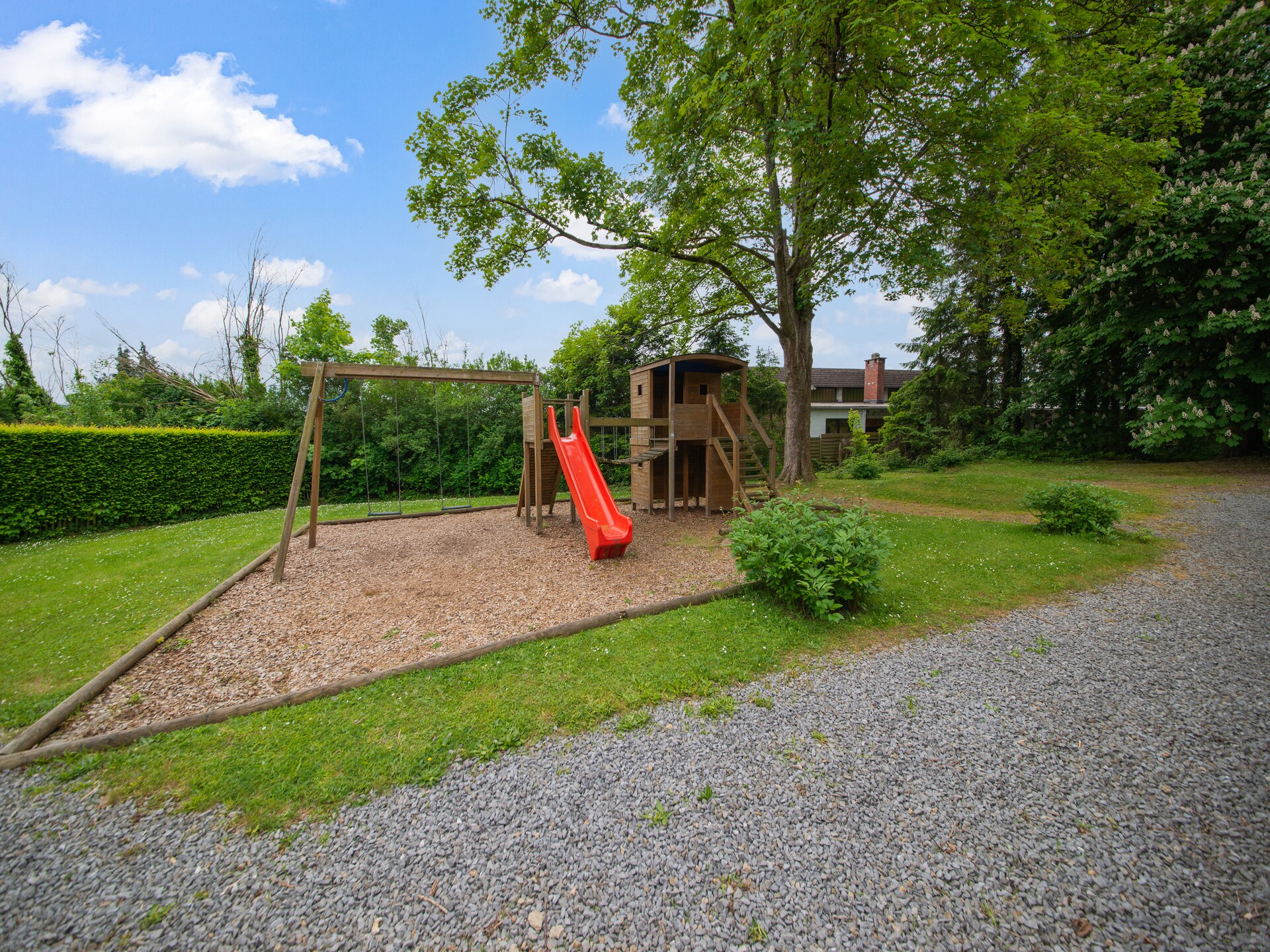 Op 1 km van het meer: 24-persoons vakantiehuis in Barvaux - foto 32