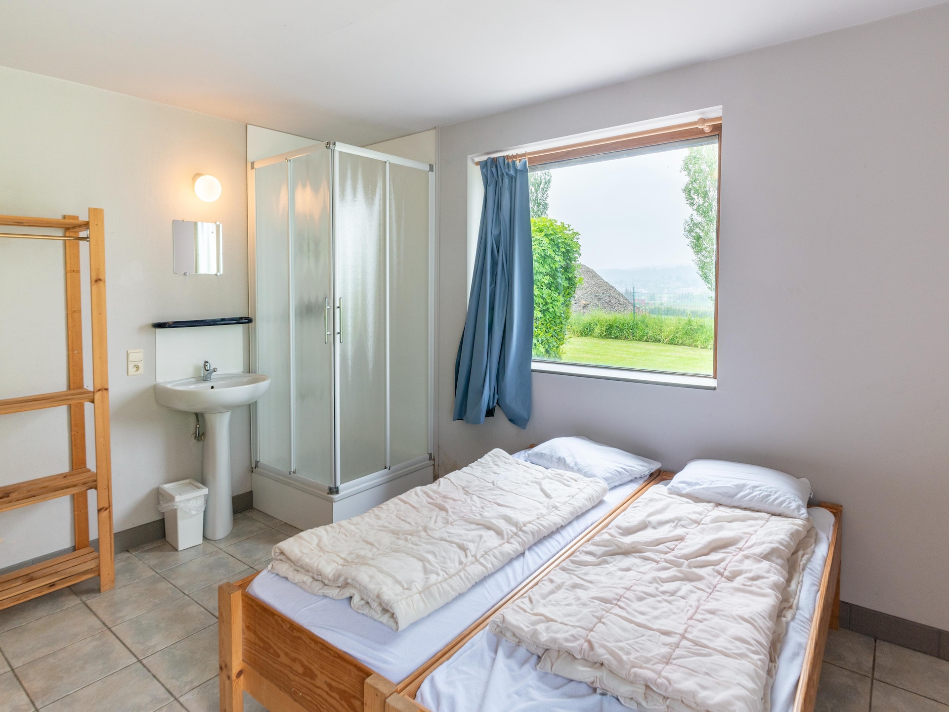 Op 1,0 km van het meer: 60-persoons vakantiehuis in Grand-Han - foto 30