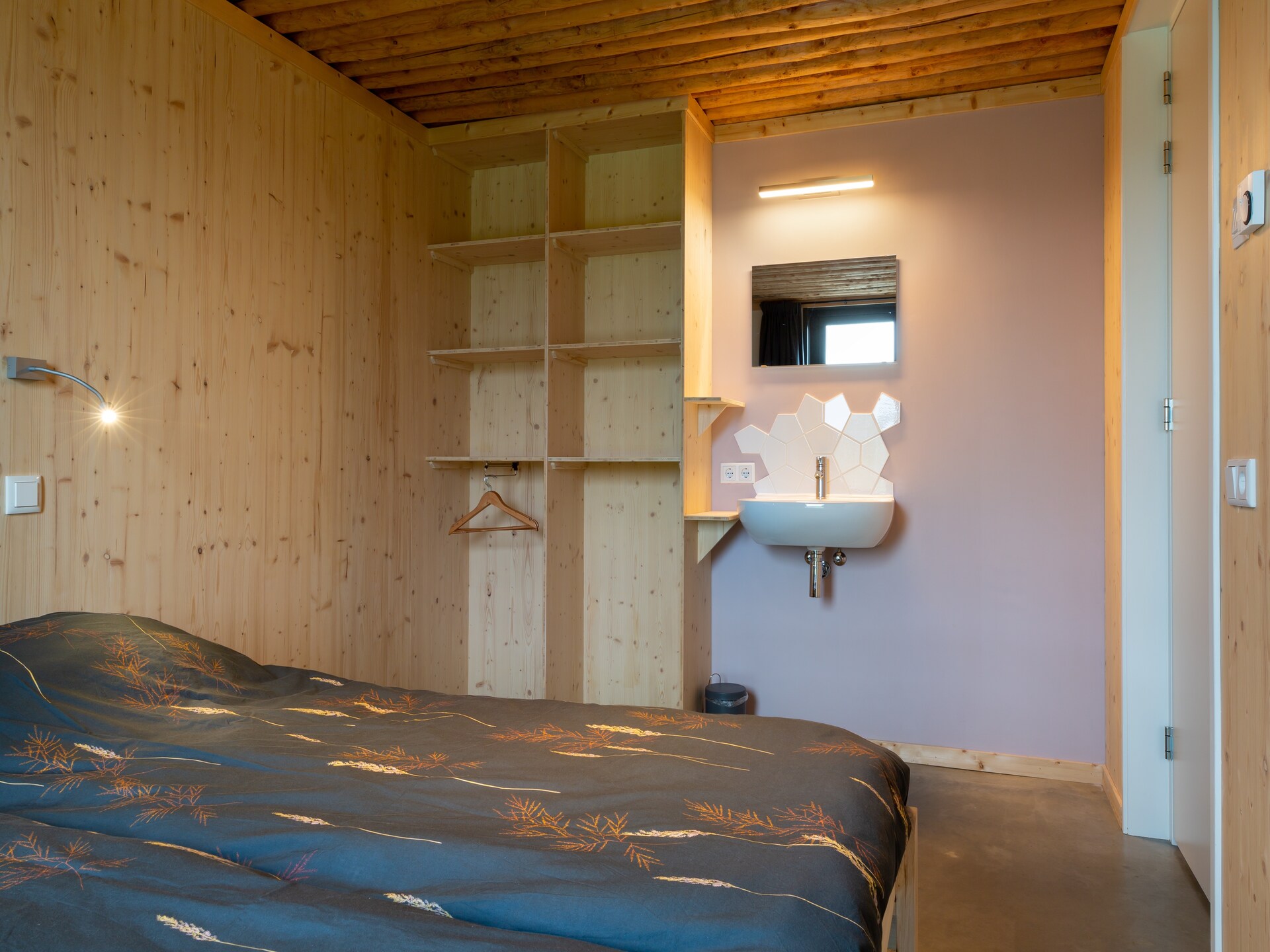 Koe in de Kost 4: Designbungalow met groen dak in het Sallandse landschap - foto 19