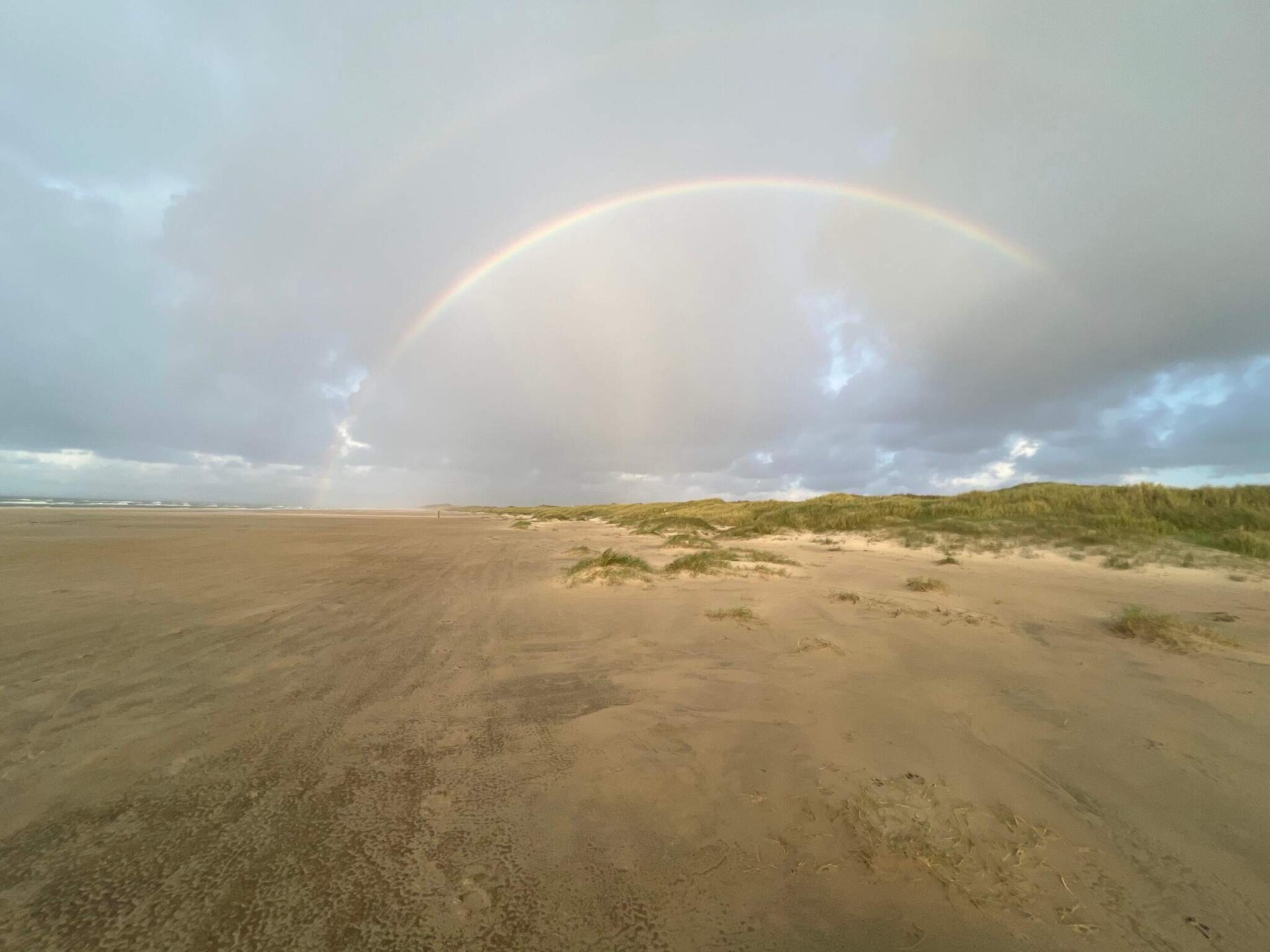 Licht vakantiehuis bij de duinen en het strand van Rødhus - foto 7