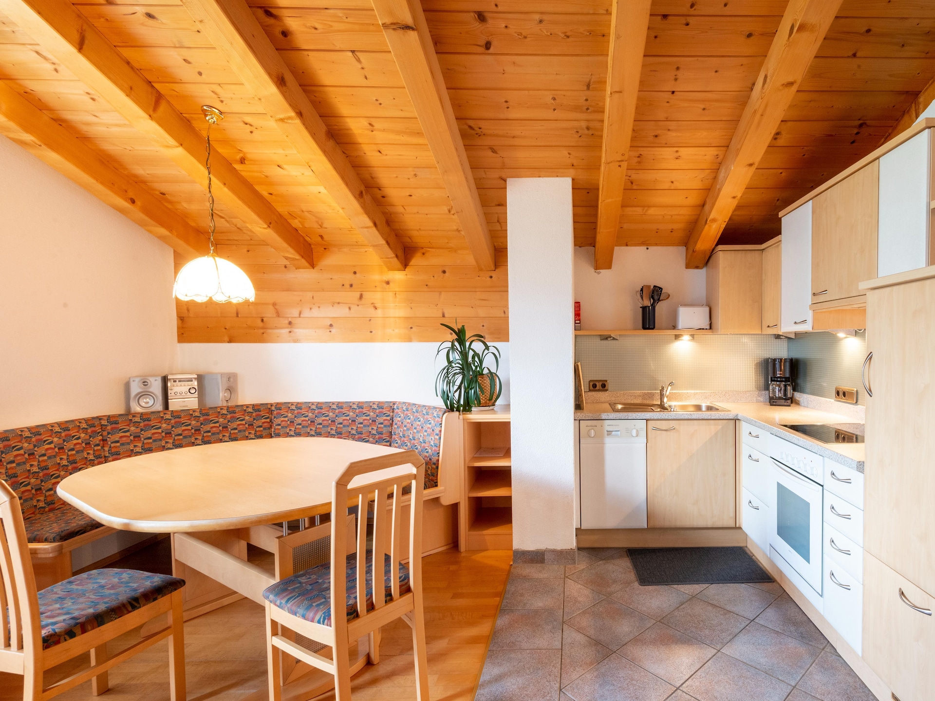 Rustiek appartement voor 7 aan de voet van de Kellerjoch bij Stummerberg - foto 14