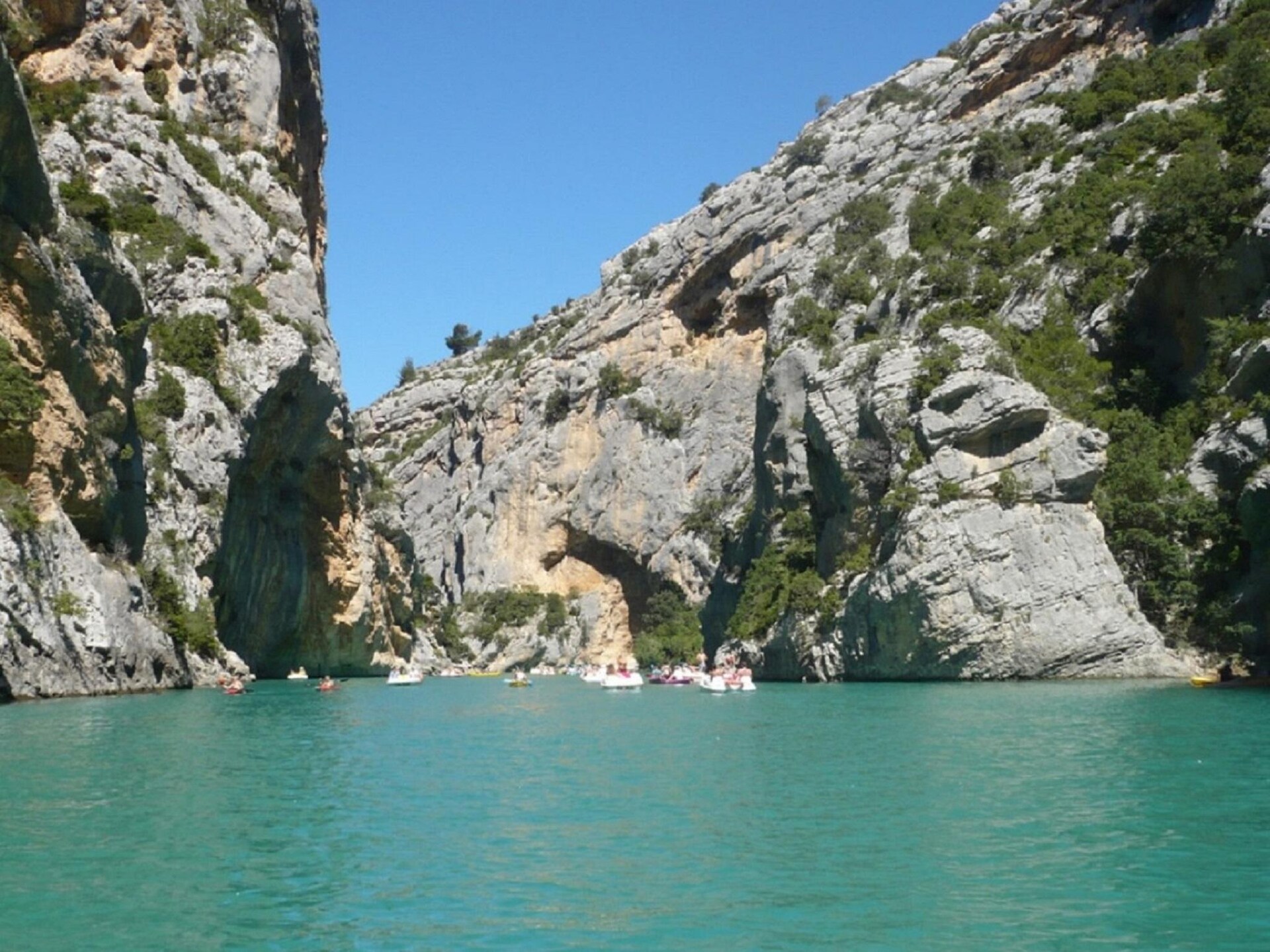 Gerenoveerd vakantiehuis met privézwembad nabij centrum Vaison-la-Romaine - foto 22