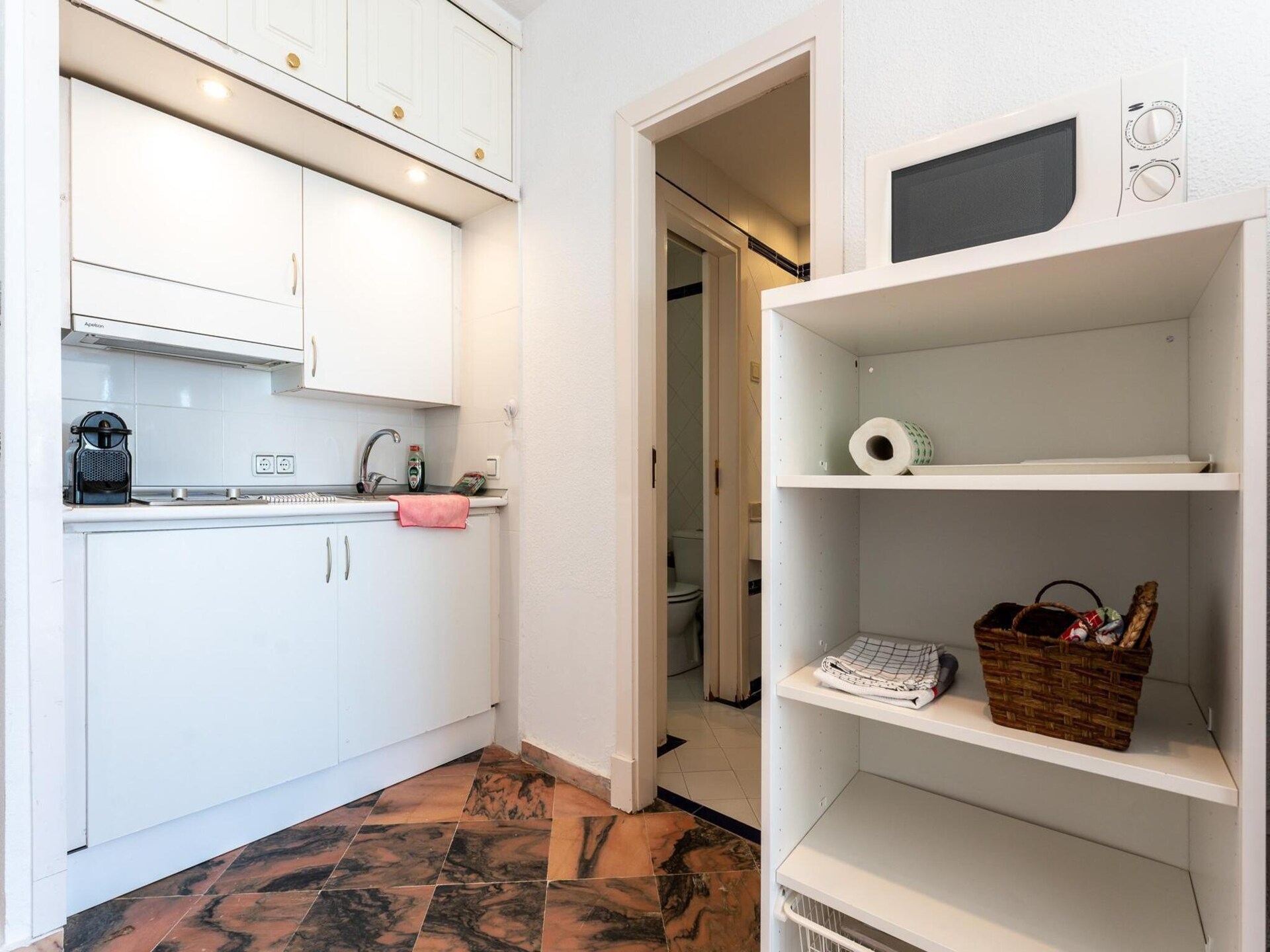 Studio aan de golfbaan, op 100 meter van het strand in Elviria - foto 13