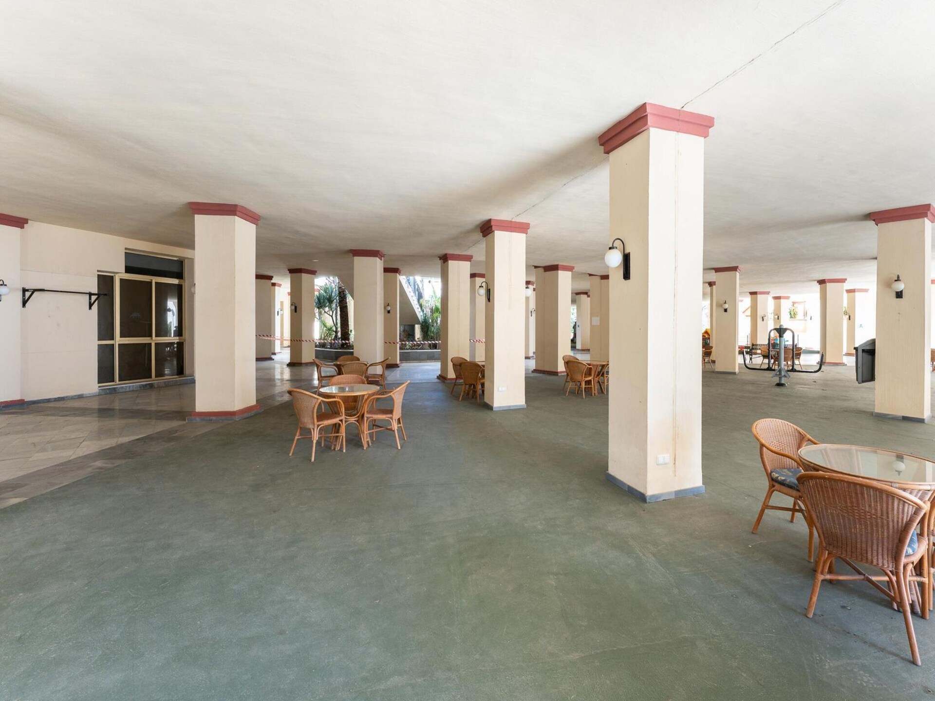 Studio aan de golfbaan, op 100 meter van het strand in Elviria - foto 23