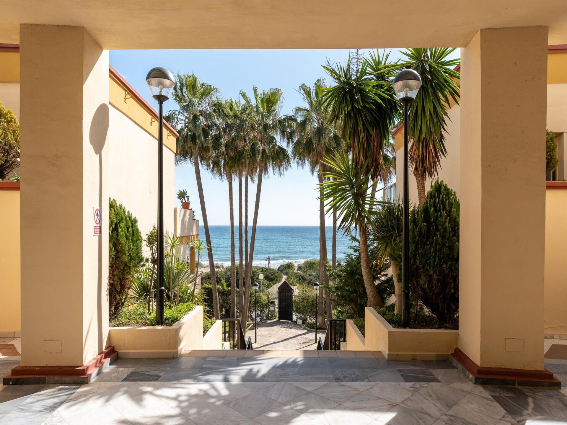Studio aan de golfbaan, op 100 meter van het strand in Elviria - foto 8