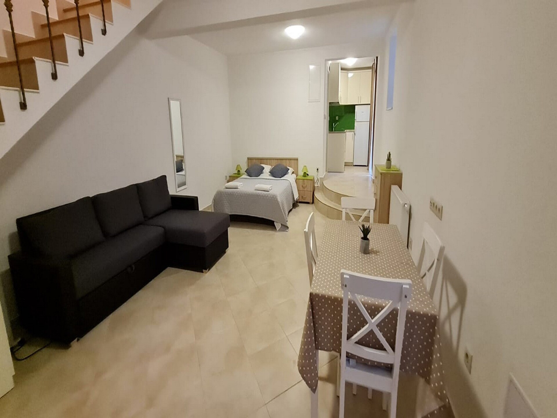 Vakantiehuis Mico met privézwembad op 300m van zee in Drvenik - foto 3