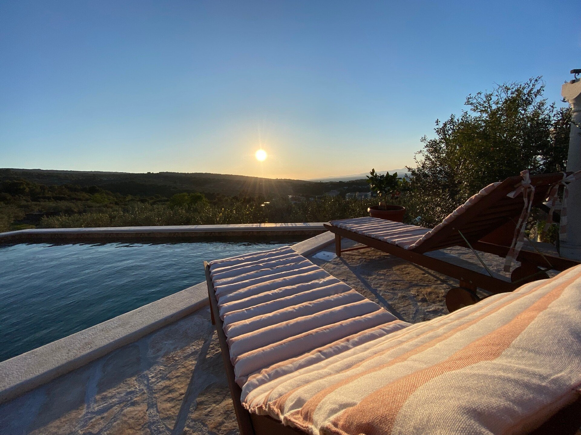 Villa Roza: knusse villa met privézwembad op 800m van zee in Splitska, Brač - foto 42