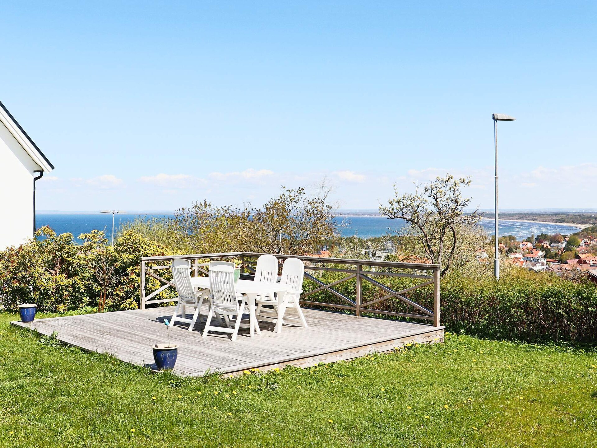 Op 800 m van zee: Karaktervol vakantiehuis in Båstad - foto 6