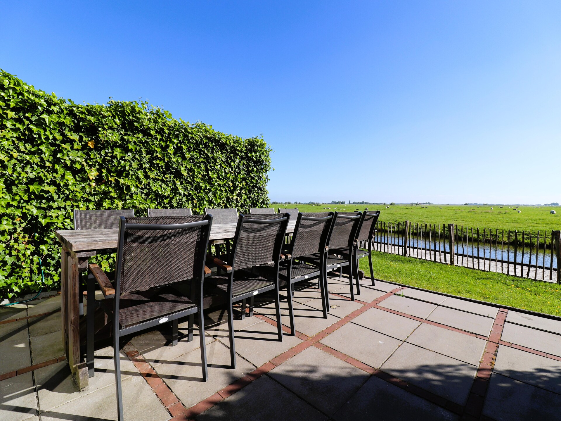 Moderne Friese villa in Leons: luxe vakantiehuis voor 10 personen - foto 23