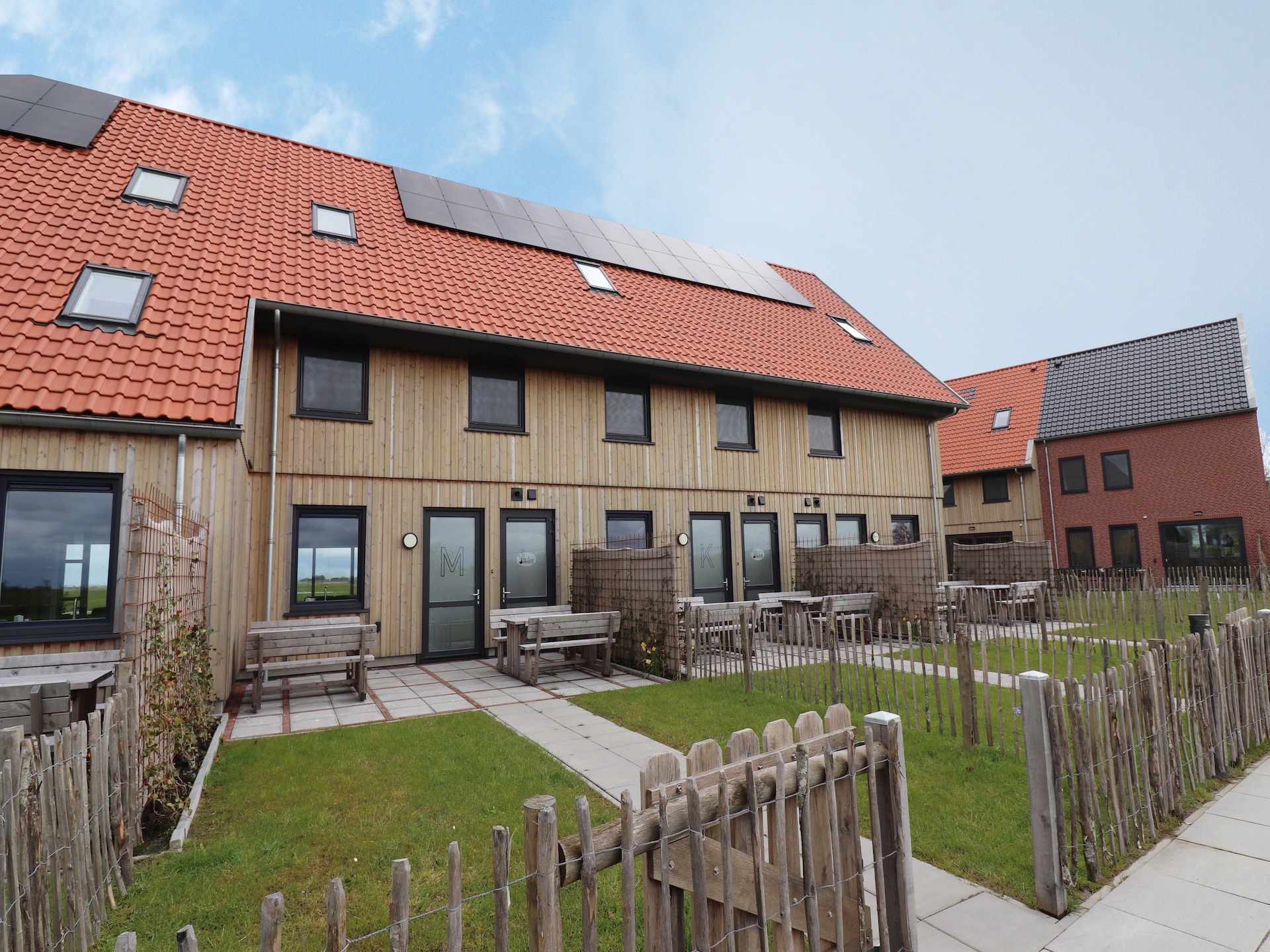 Friese Villa in Leons: ruim vakantiehuis voor 10 personen met golf en laadpaal - foto 23