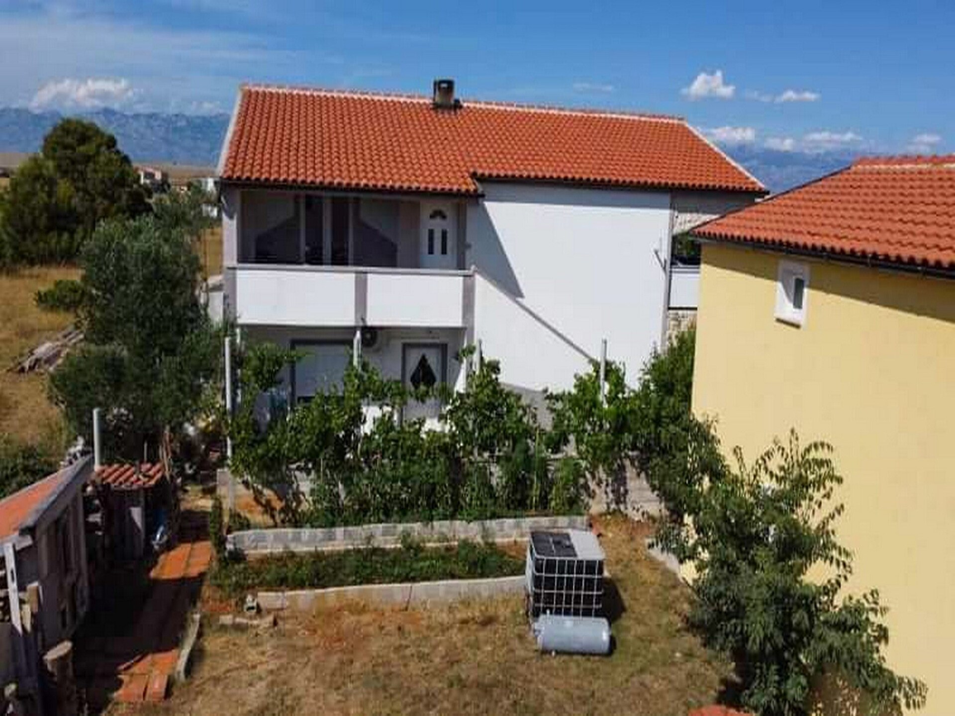 Zonnig appartement op 200 meter van het strand met terras en BBQ - foto 12