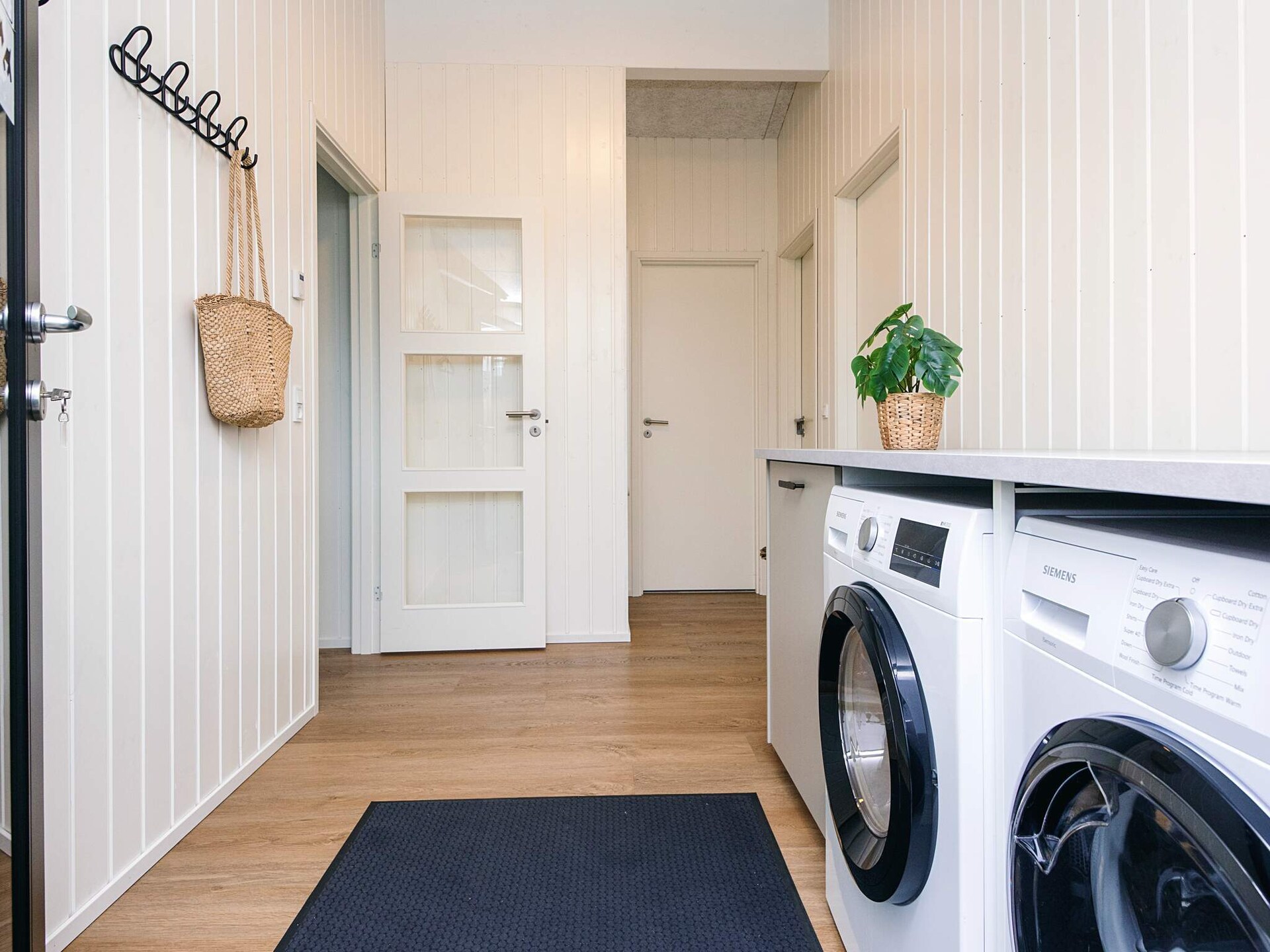 Op 350 m van zee: Modern vakantiehuis in Rønde met zeezicht - foto 19