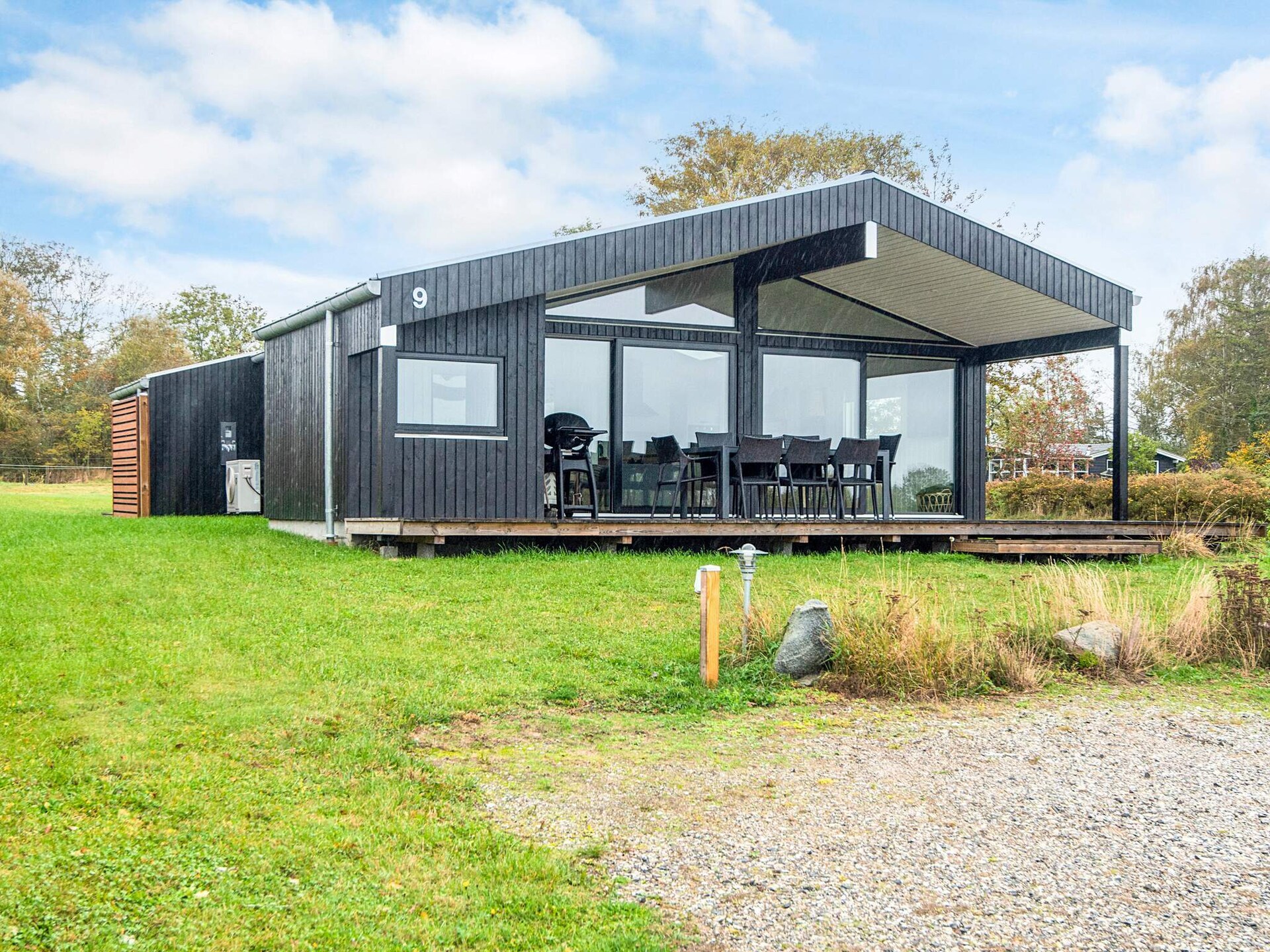 Op 350 m van zee: Modern vakantiehuis in Rønde met zeezicht - foto 27
