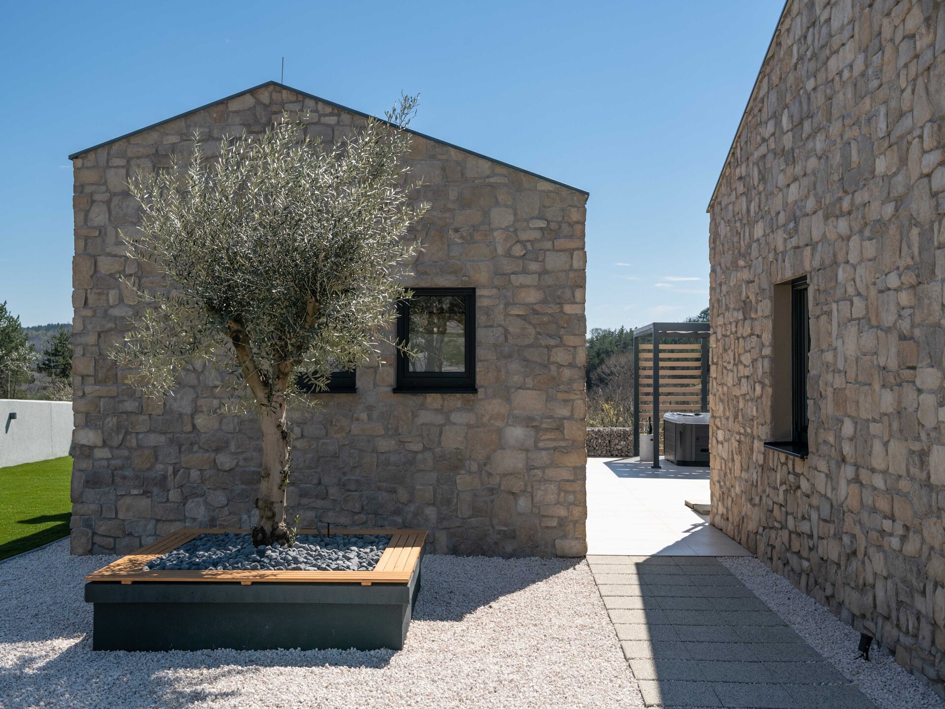 Villa Noeli: Ruime villa met privézwembad nabij het kleinste stadje ter wereld - foto 23