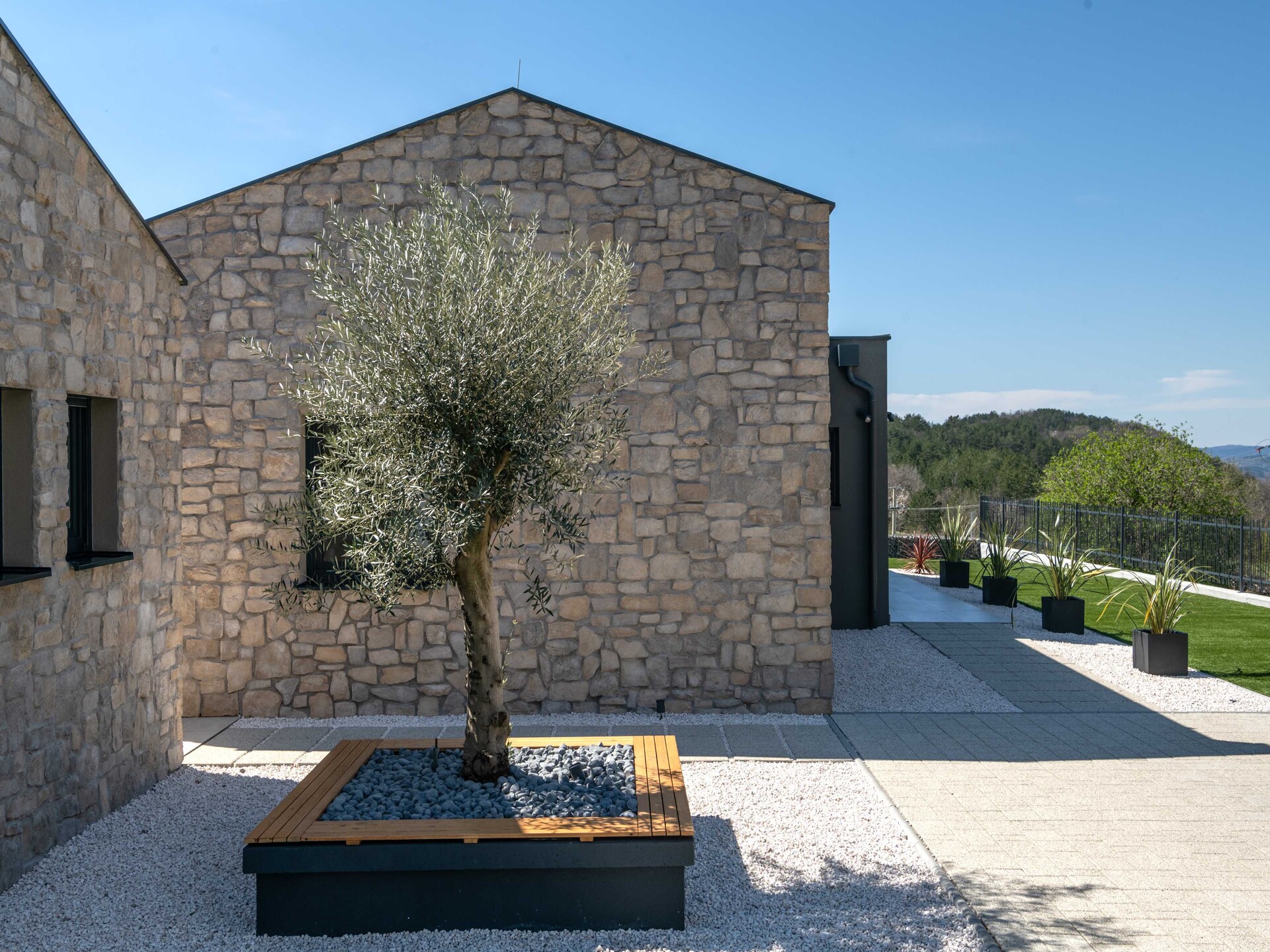 Villa Noeli: Ruime villa met privézwembad nabij het kleinste stadje ter wereld - foto 25