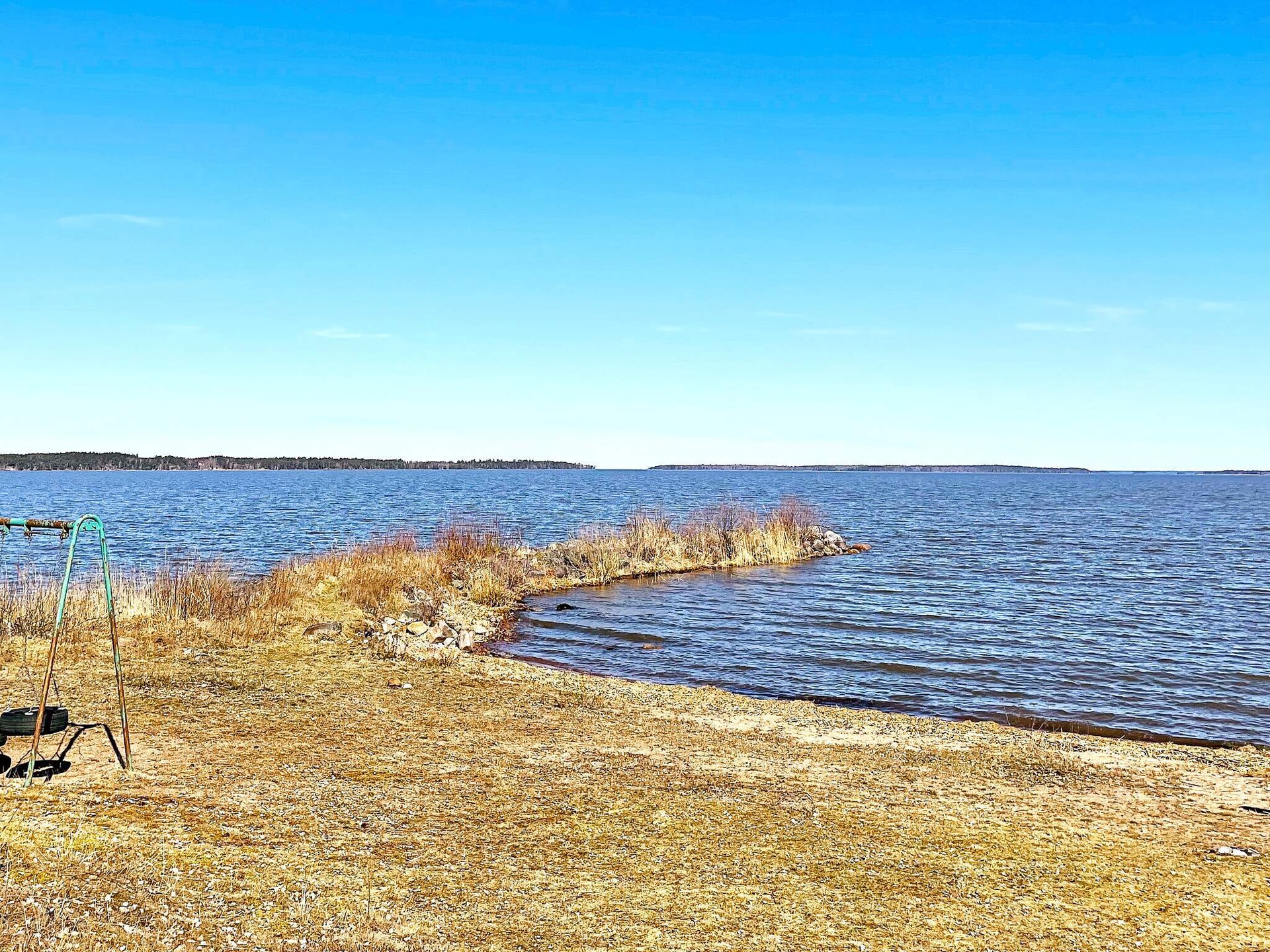 Gerenoveerd vakantiehuis op 250m van het Vänermeer bij Mariestad - foto 28