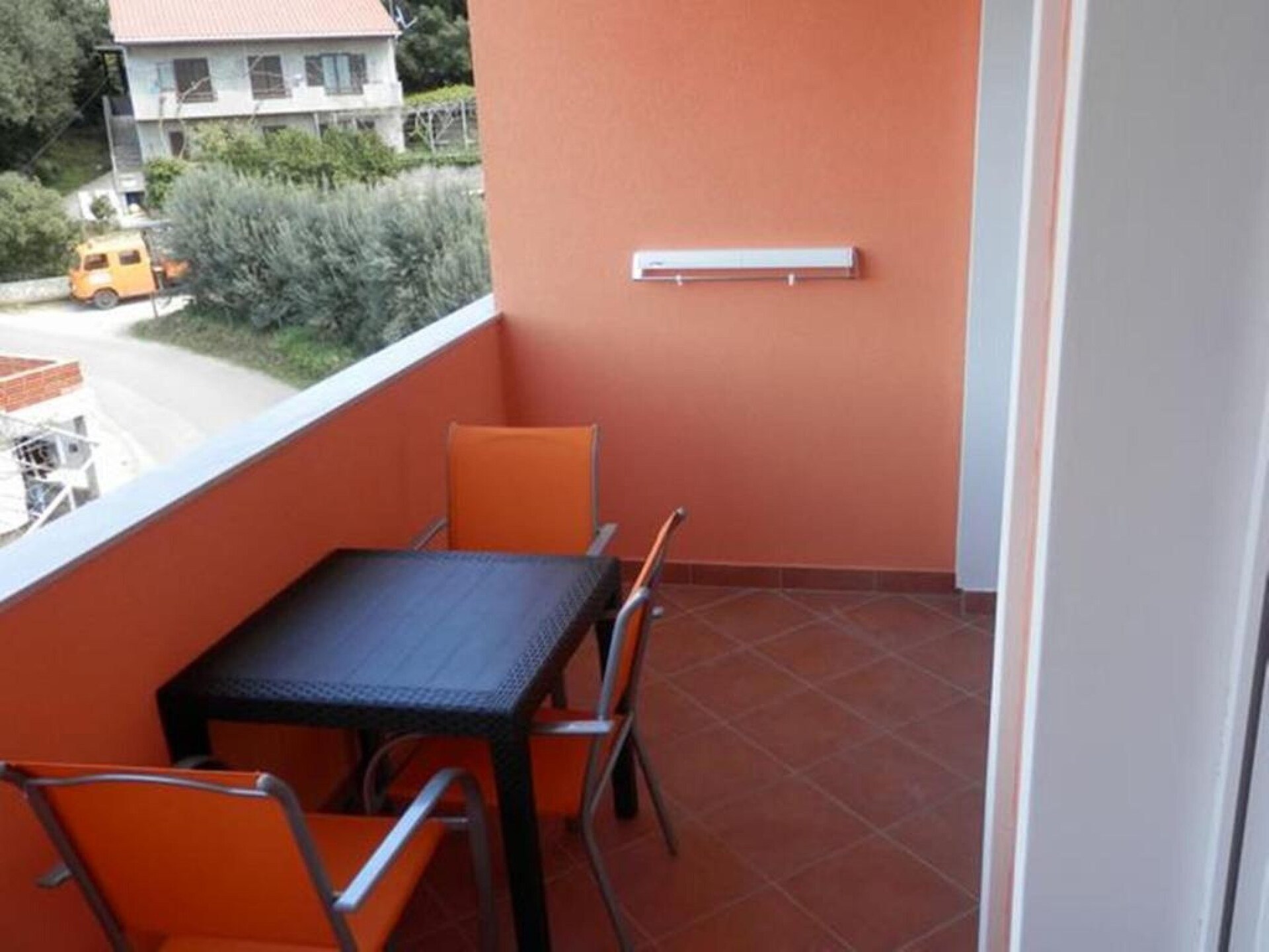 Appartement met balkon en zeezicht op 300m van strand in Jelsa, Hvar - foto 15