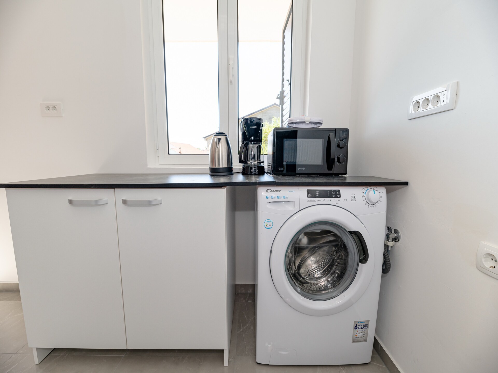 8-persoons appartement aan zee in Seline - foto 32