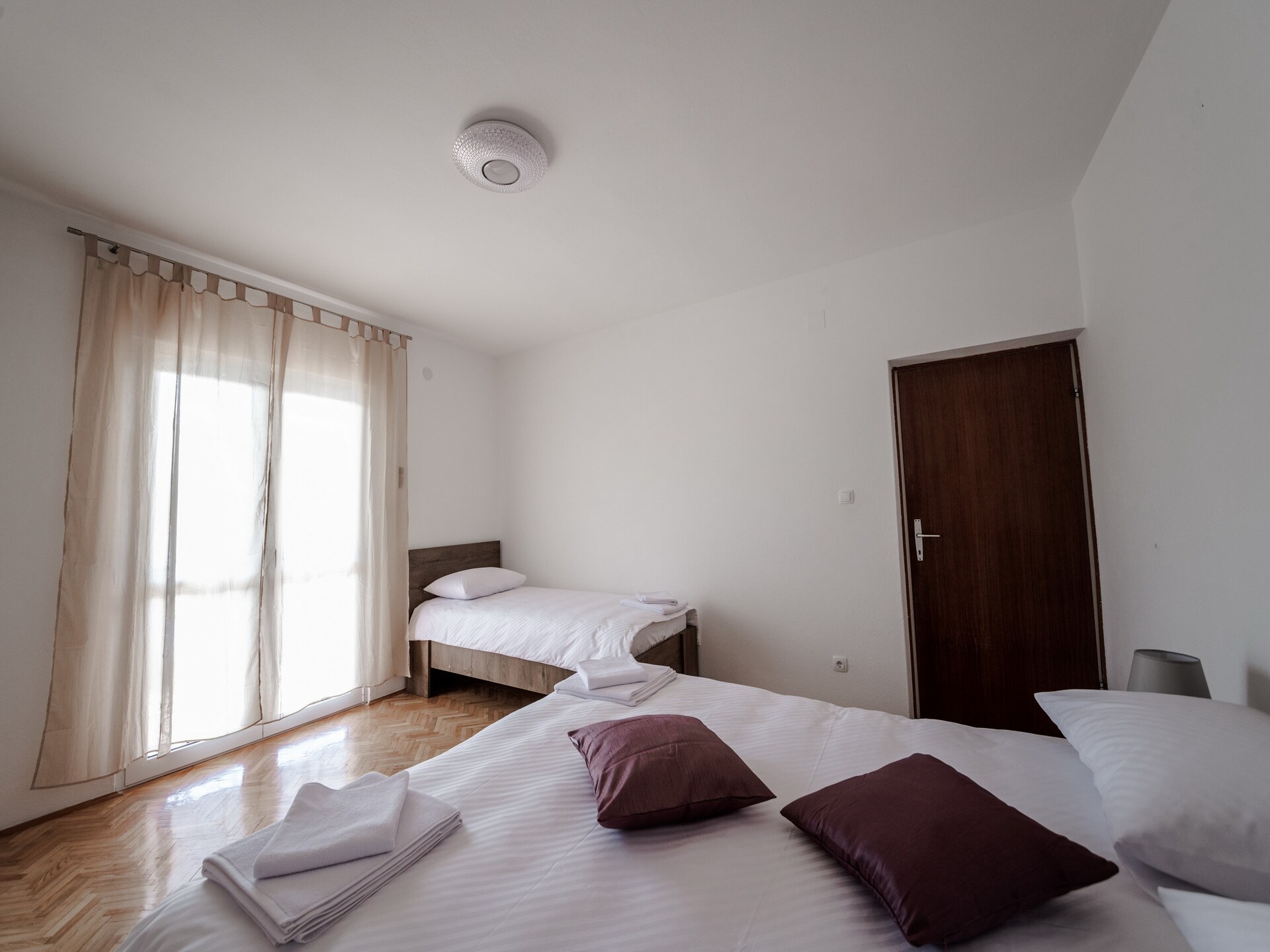 8-persoons appartement aan zee in Seline - foto 29