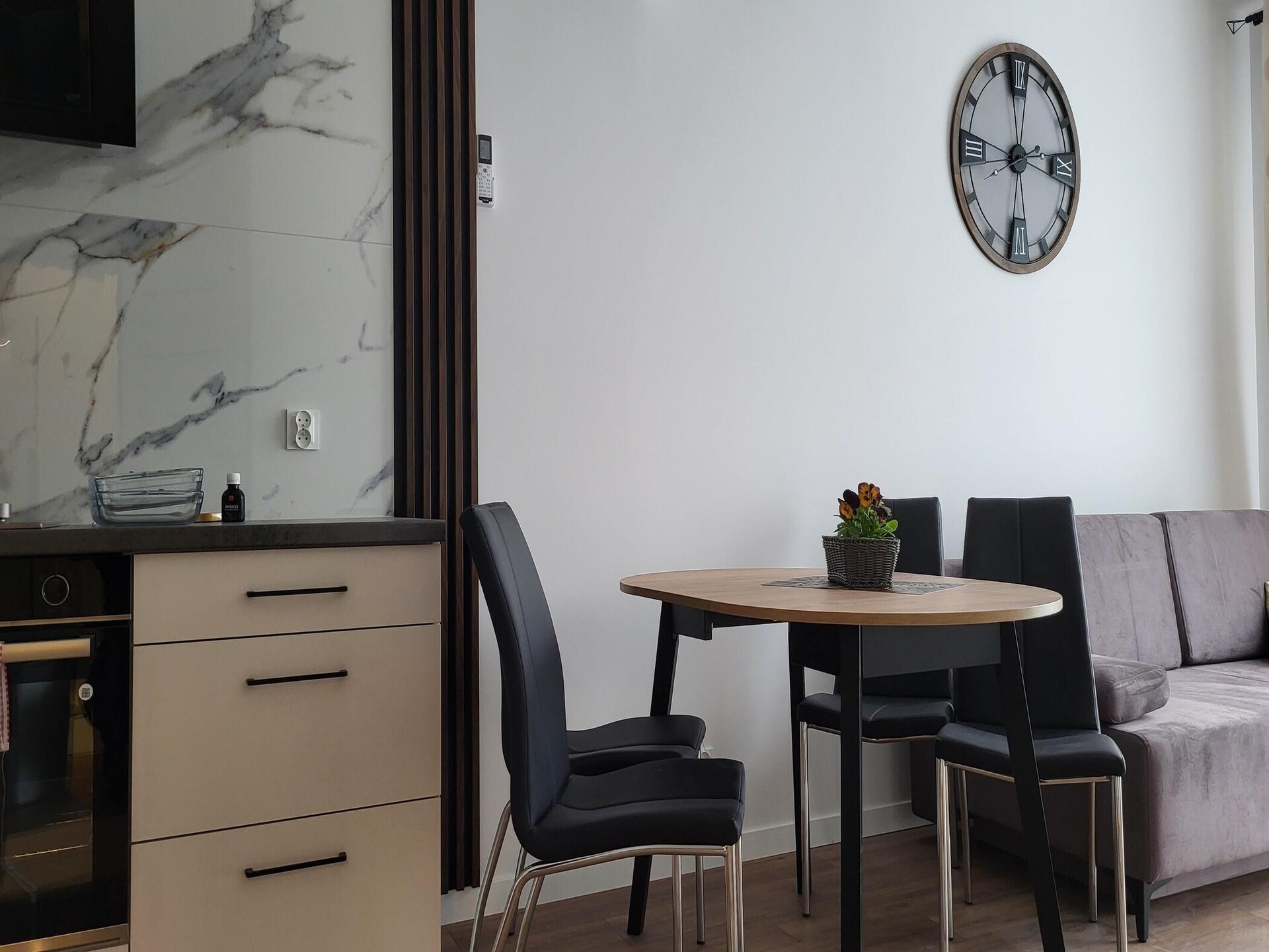 Licht appartement op 170m van strand in bosrijk Gąski - foto 3