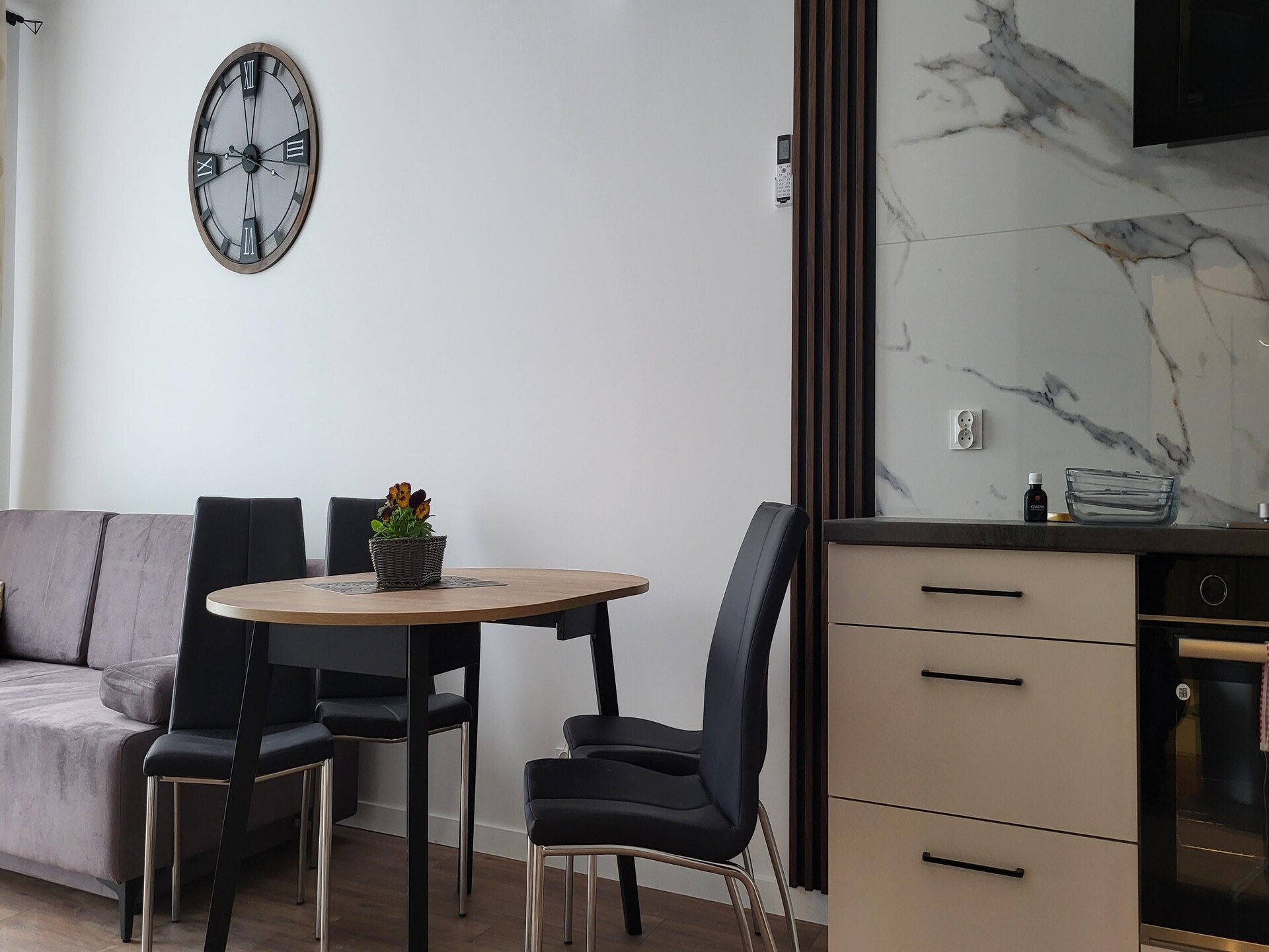 4-persoons appartement aan het strand in Gaski - foto 3