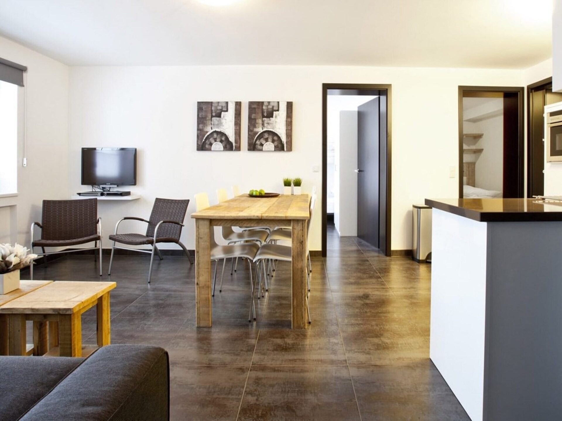 Knus 6-persoons appartement met handgemaakte meubels nabij de piste - foto 8