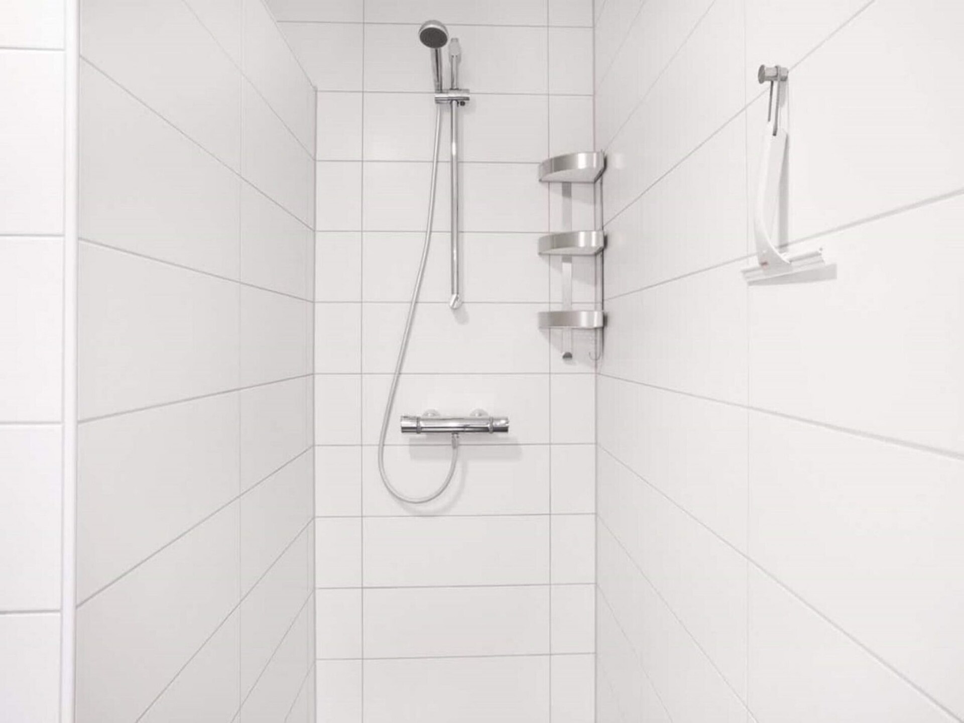 Knus 6-persoons appartement met handgemaakte meubels nabij de piste - foto 15