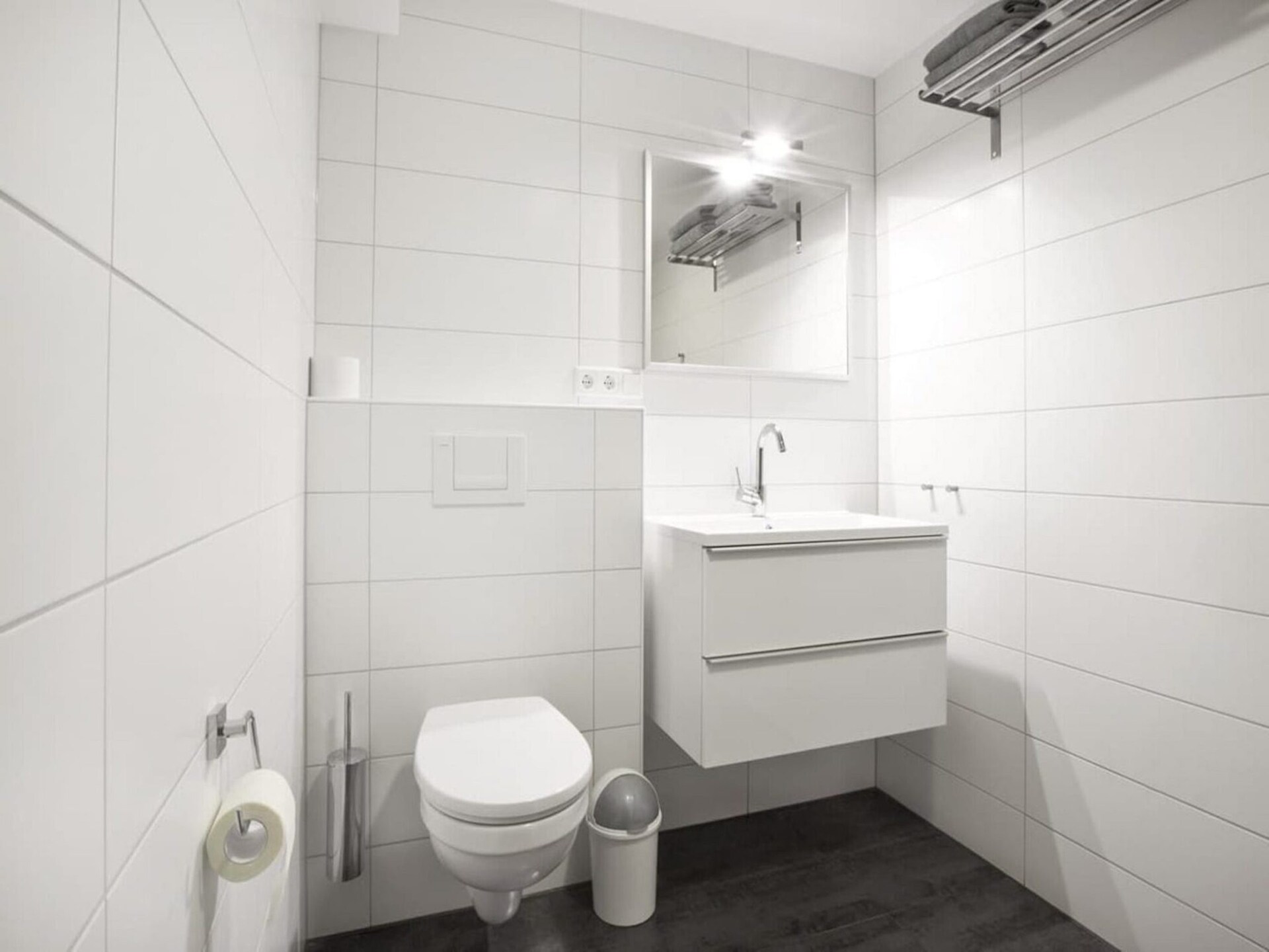 Knus 6-persoons appartement met handgemaakte meubels nabij de piste - foto 16