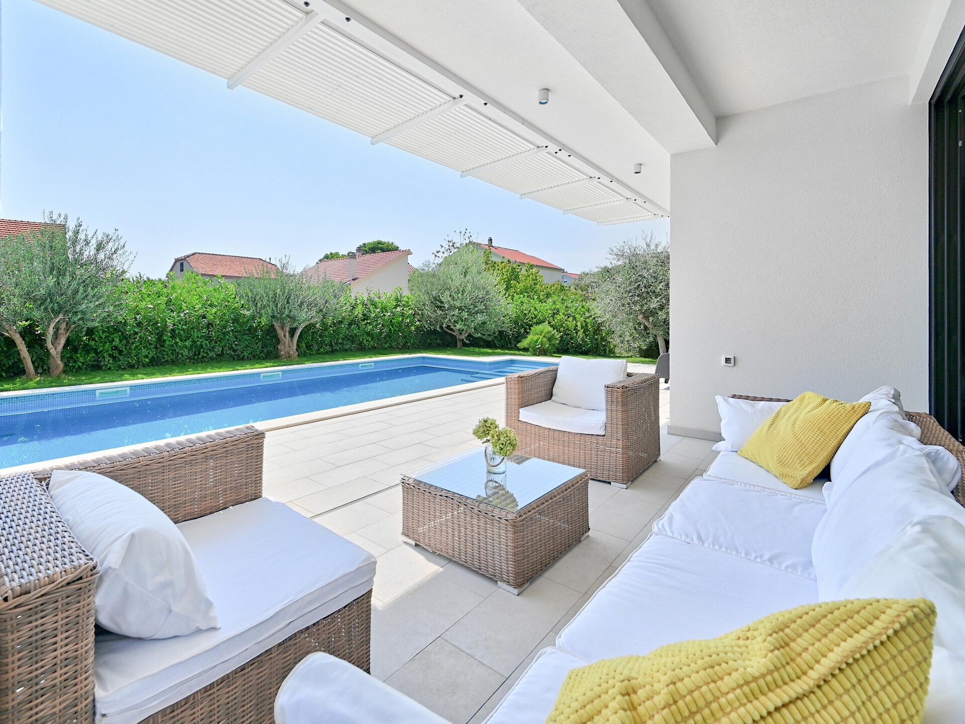 11-persoons luxe villa aan zee in Kaštel Štafilić - foto 25