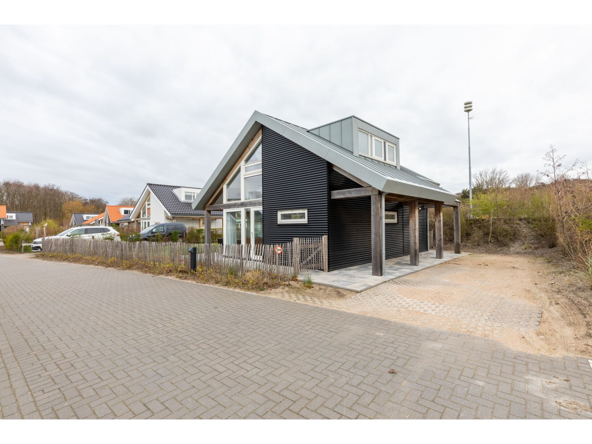 Strandvilla 31: Modern vakantiehuis op 500m van het strand in Renesse - foto 18