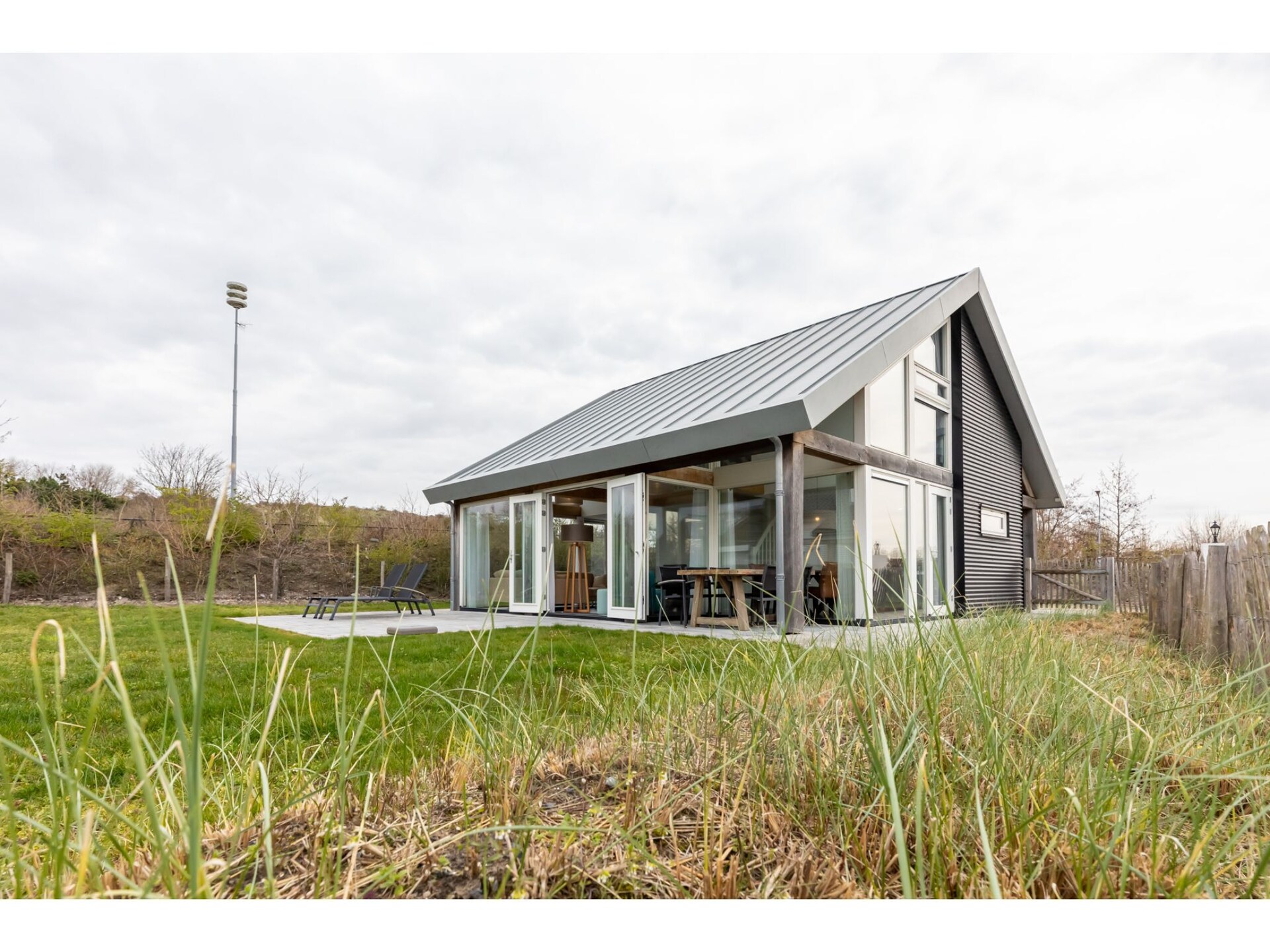 Strandvilla 31: Modern vakantiehuis op 500m van het strand in Renesse - foto 10
