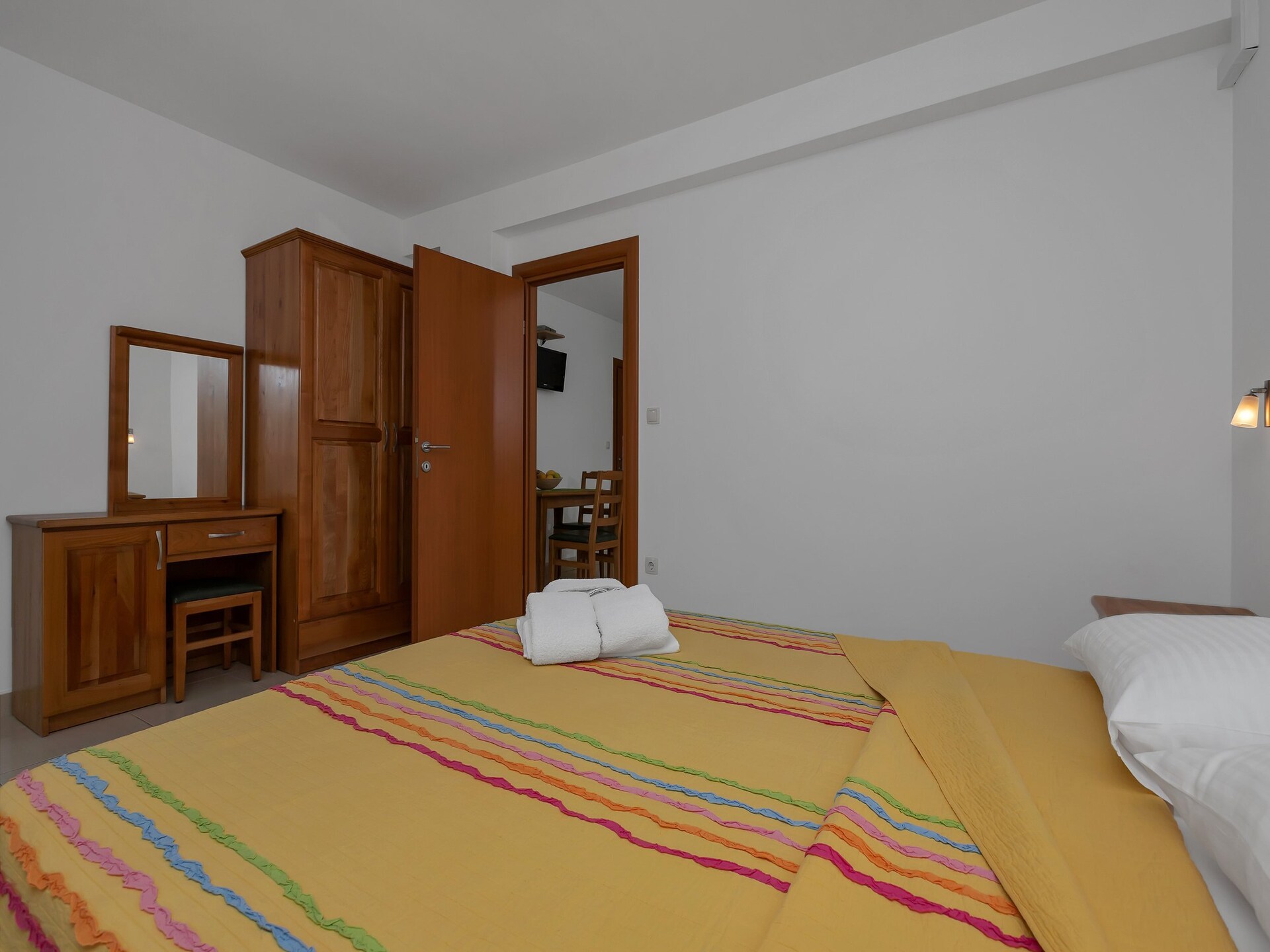 Sfeervol appartement voor 4 personen vlakbij zee in Baška Voda - foto 8