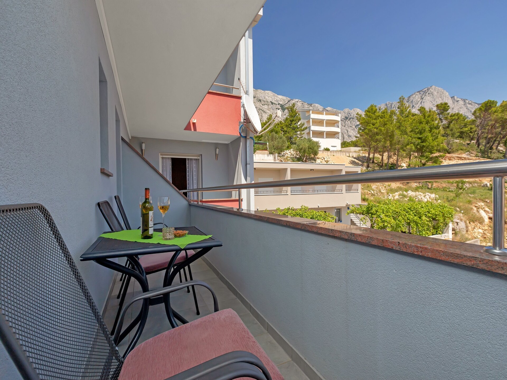 Knus appartement vlakbij zee in Baška Voda voor 4 personen - foto 10