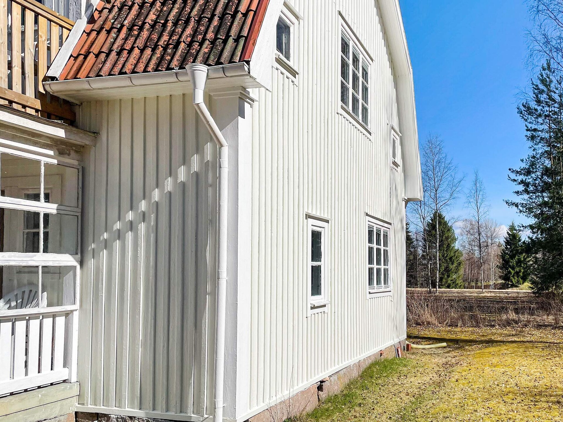 Vrijstaand vakantiehuis aan de golfbaan bij meer op 300m in HÖJE - foto 2
