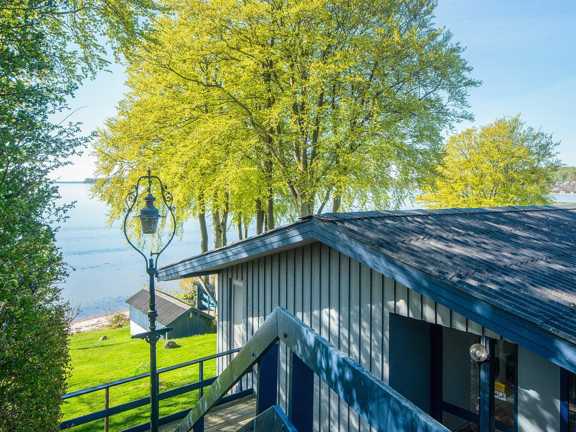 Panoramavakantiehuis direct aan zee met privéstrand in Hejlsminde - foto 3