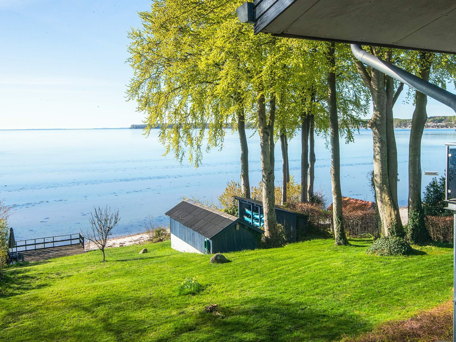Panoramavakantiehuis direct aan zee met privéstrand in Hejlsminde - foto 11