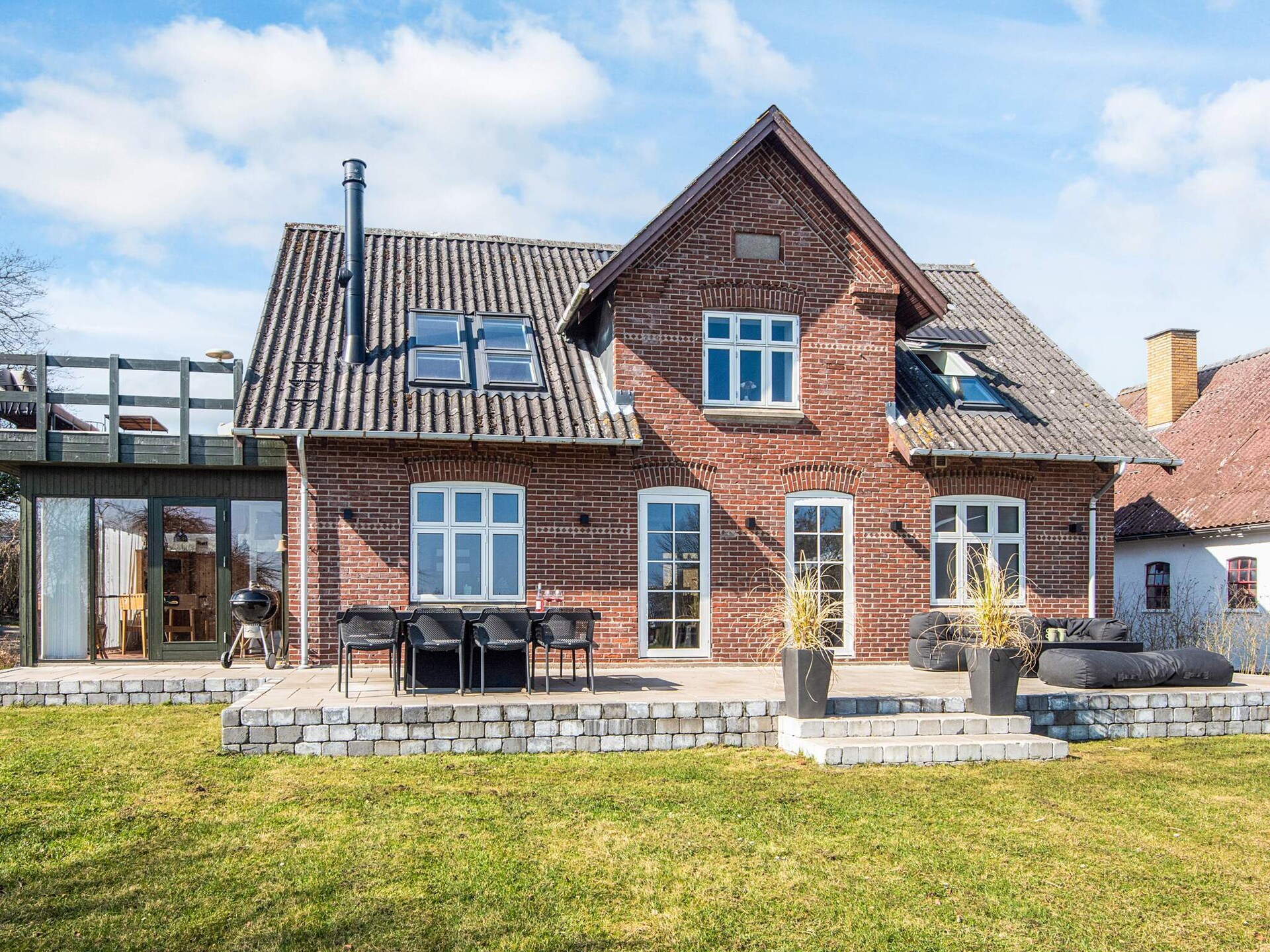 Compleet gerenoveerd vakantiehuis met panoramisch uitzicht op de Kleine Belt - foto 1