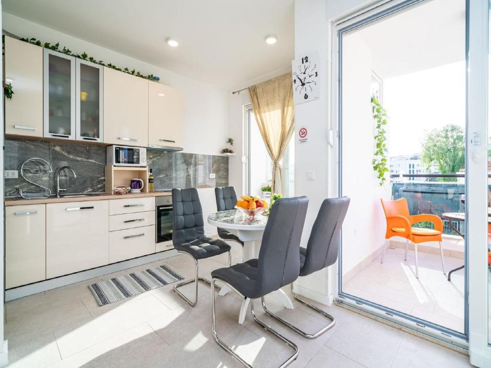 Appartement Anka met terras vlakbij strand in Lapad, Dubrovnik - foto 17
