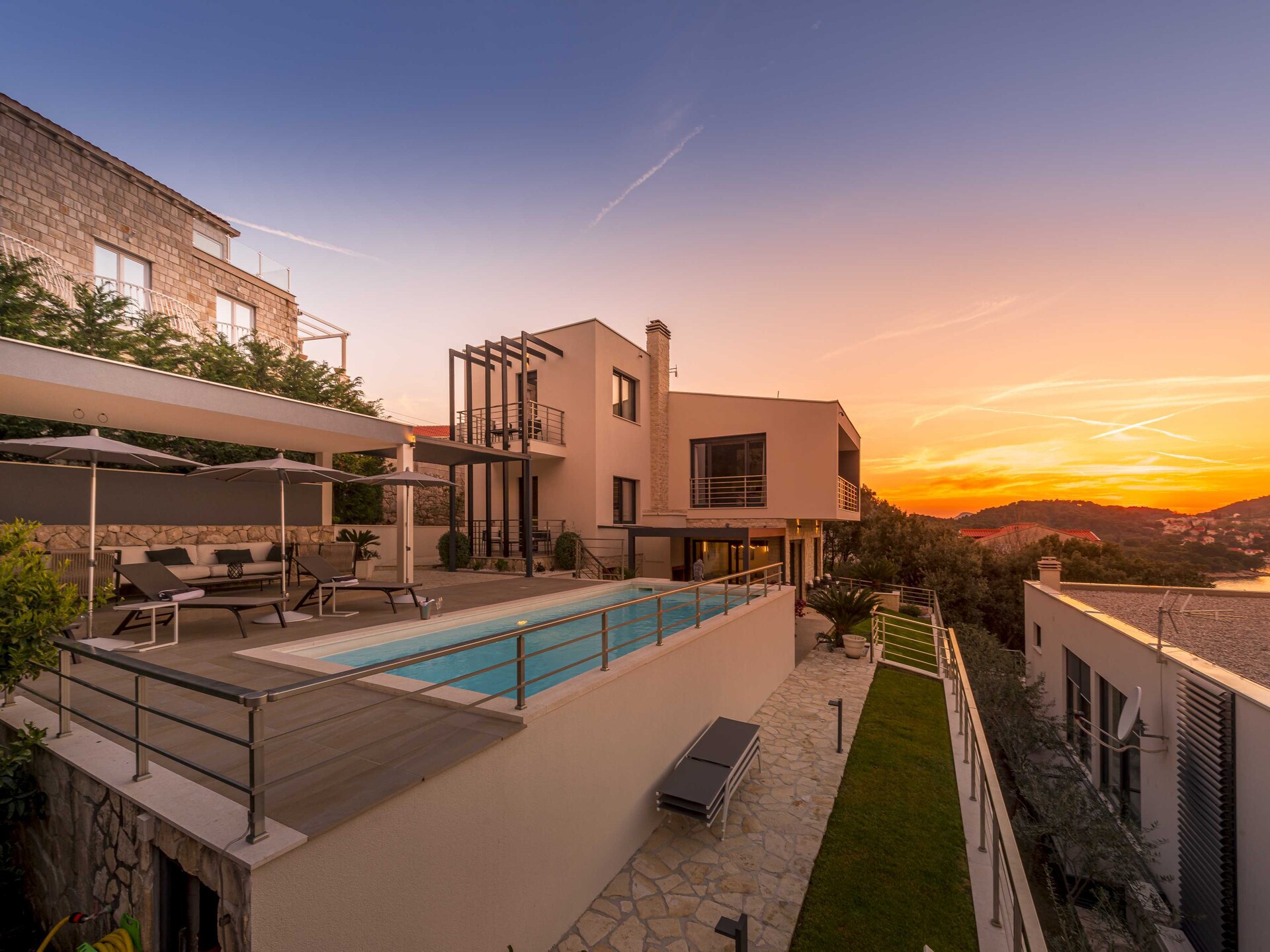 12-persoons villa met privézwembad aan het strand in Zaton - foto 29