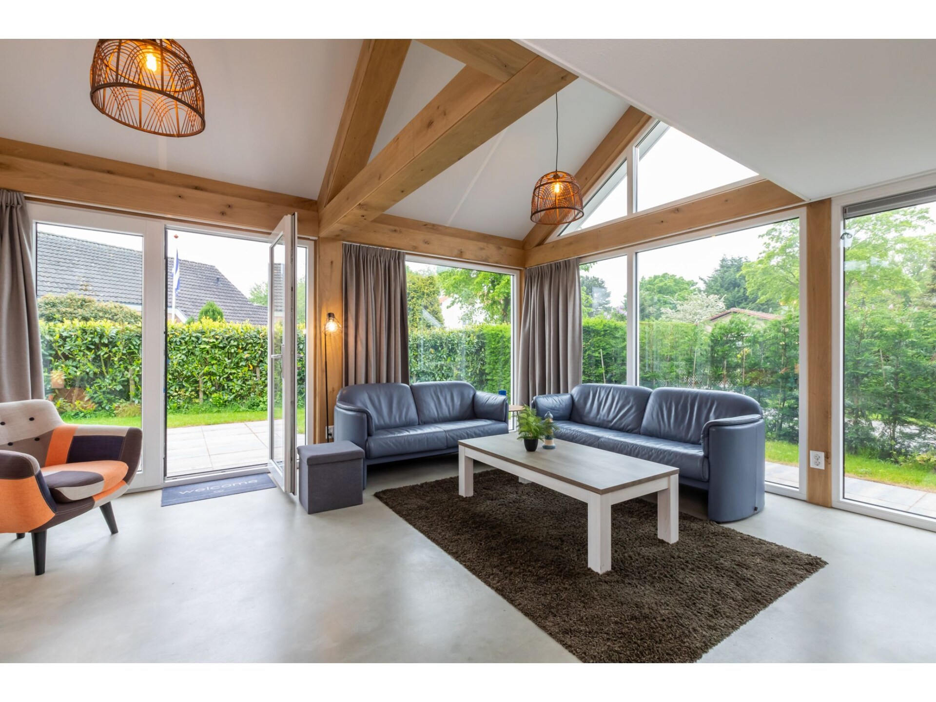 Licht vakantiehuis met besloten tuin op vakantiepark bij Burgh Haamstede - foto 2