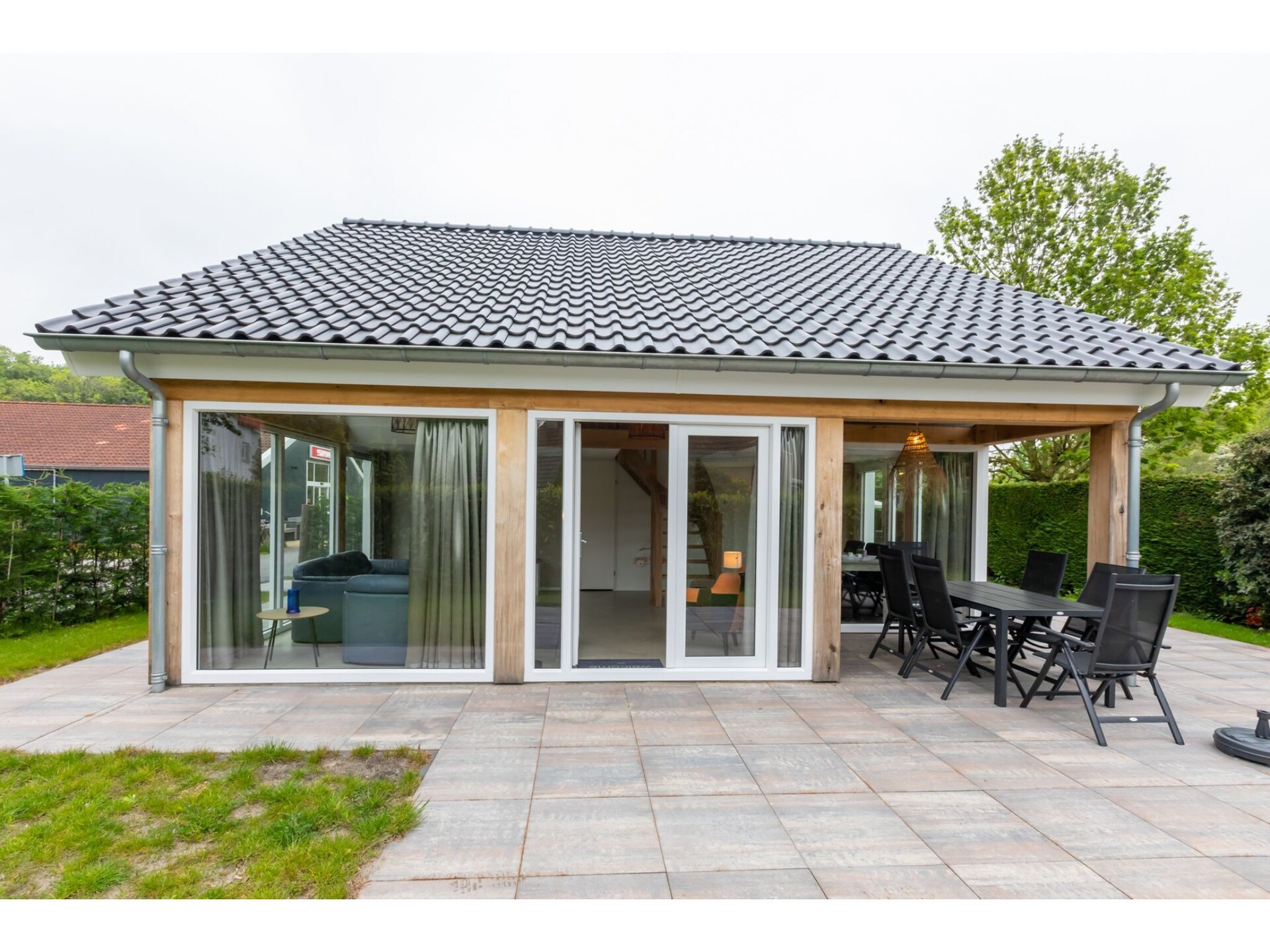 Licht vakantiehuis met besloten tuin op vakantiepark bij Burgh Haamstede - foto 23