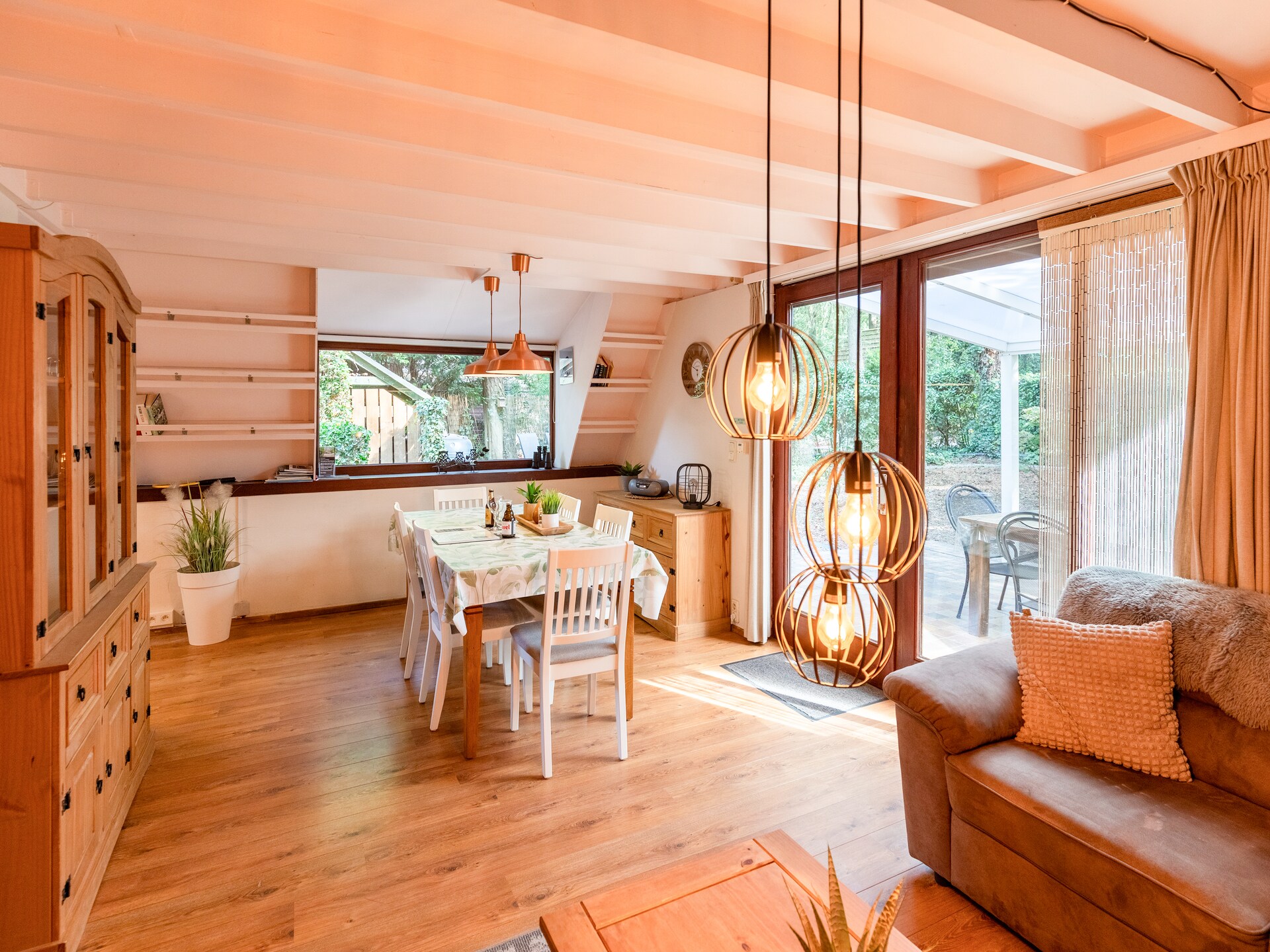 6-persoons chalet aan het meer in Lanaken - foto 7