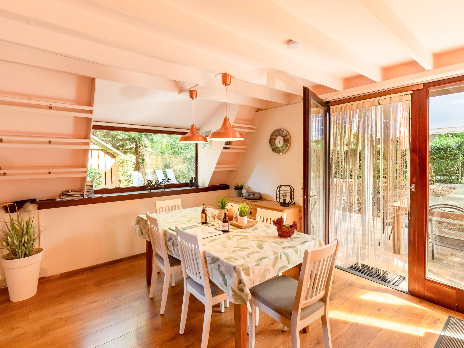 6-persoons chalet aan het meer in Lanaken - foto 3