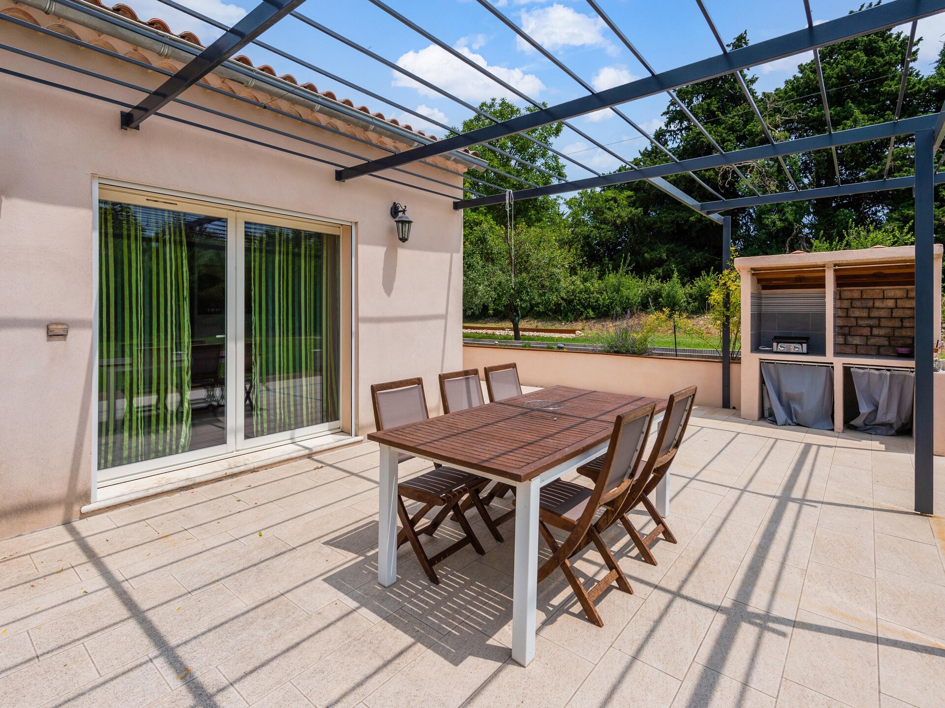 Gerenoveerd huis met tuin bij Pernes-les-Fontaines, 5 personen - foto 5