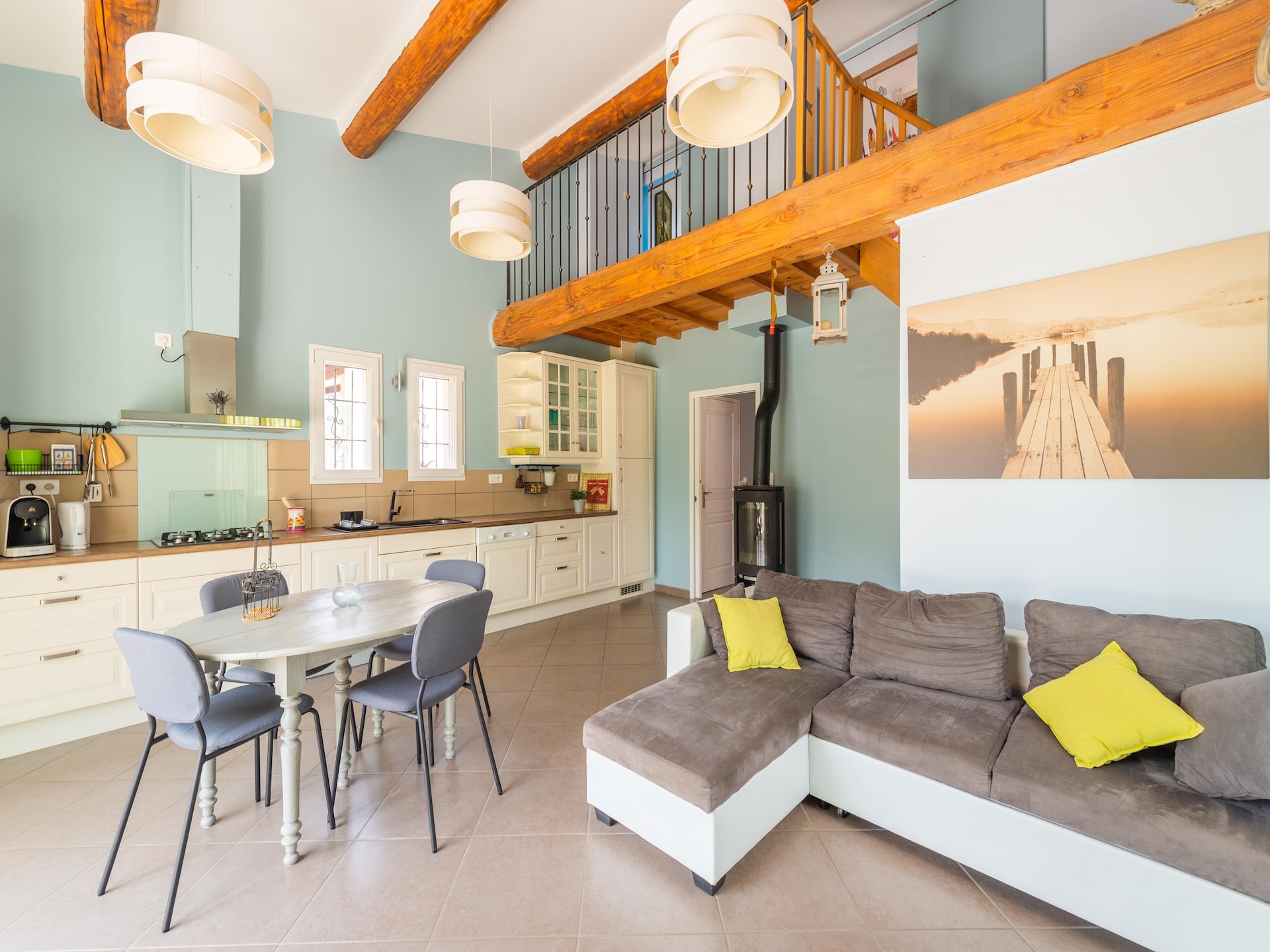 Gerenoveerd huis met tuin bij Pernes-les-Fontaines, 5 personen - foto 2