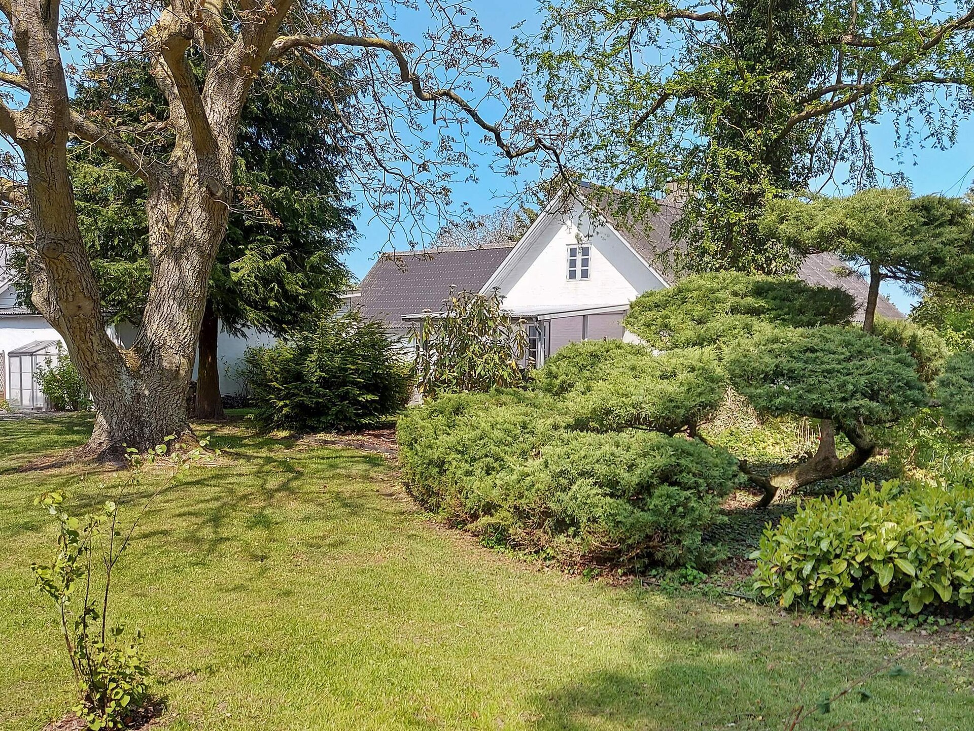 Op 550m van centrum Rønne: ruim vakantiehuis voor 12 personen - foto 1